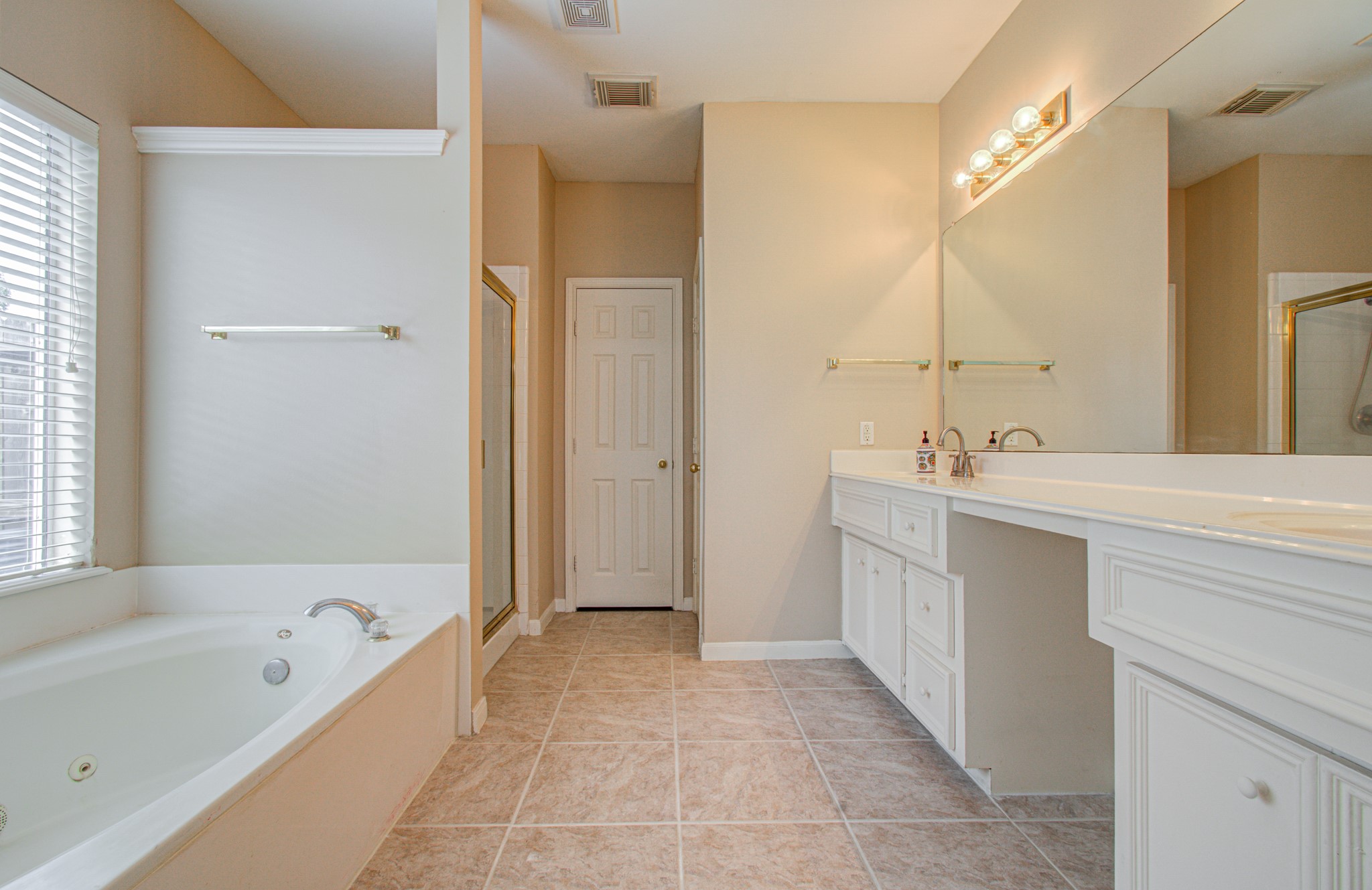 15919 Hurstfield Pointe Drive Property Photo 23