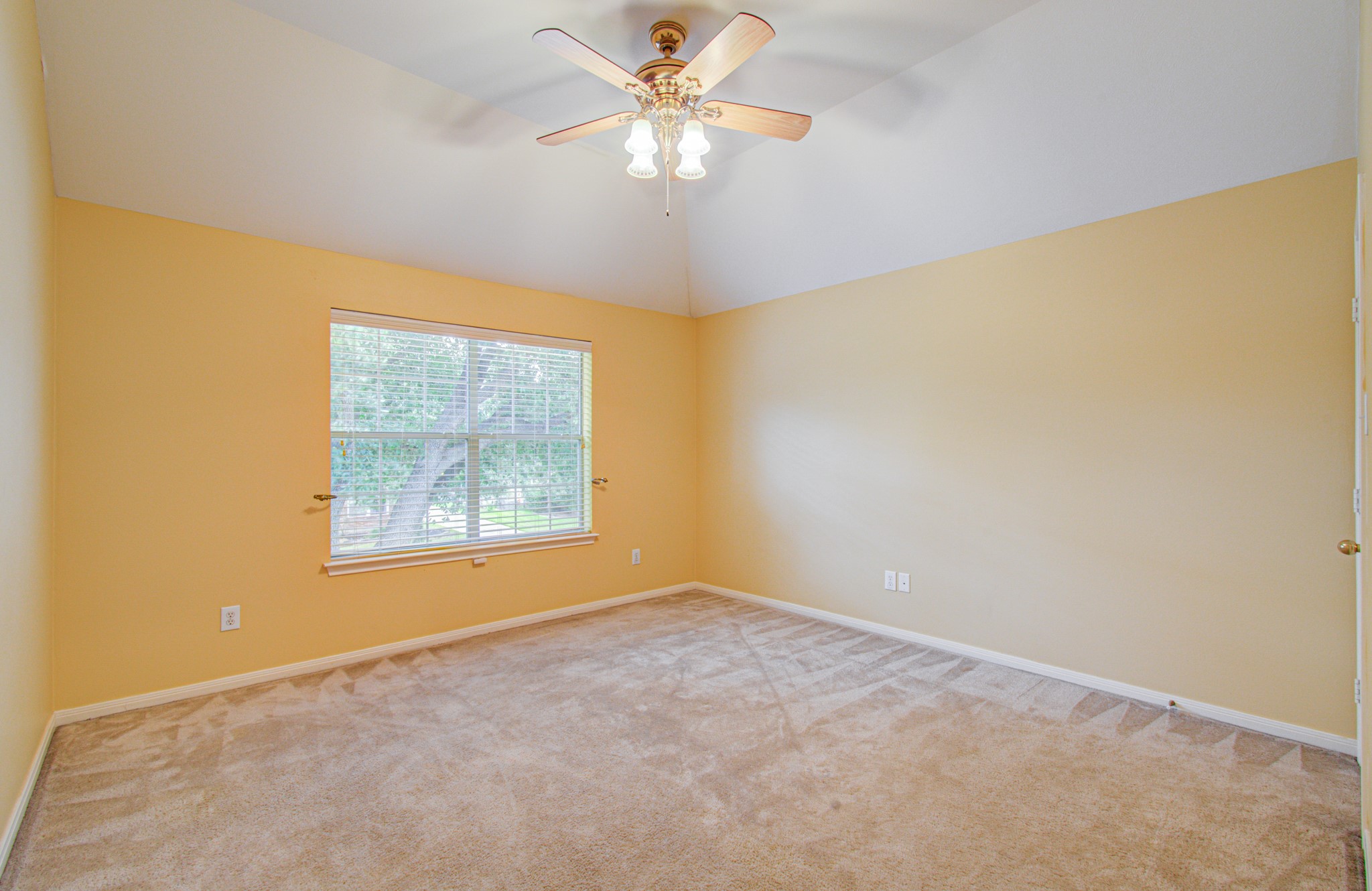 15919 Hurstfield Pointe Drive Property Photo 36