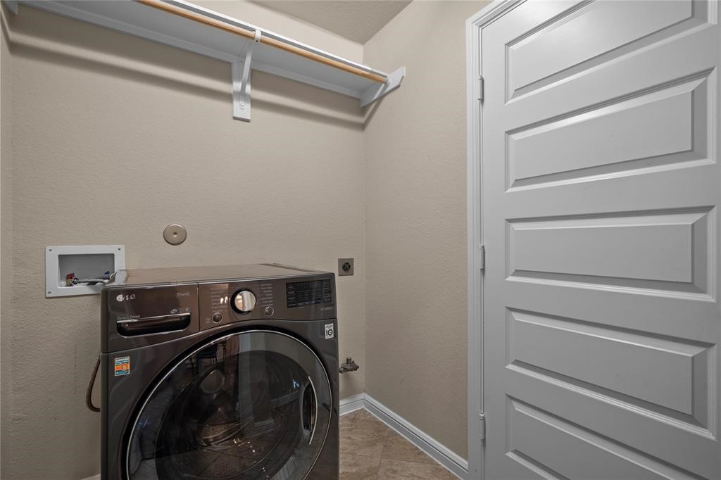 4808 Ladona Court Property Photo 25