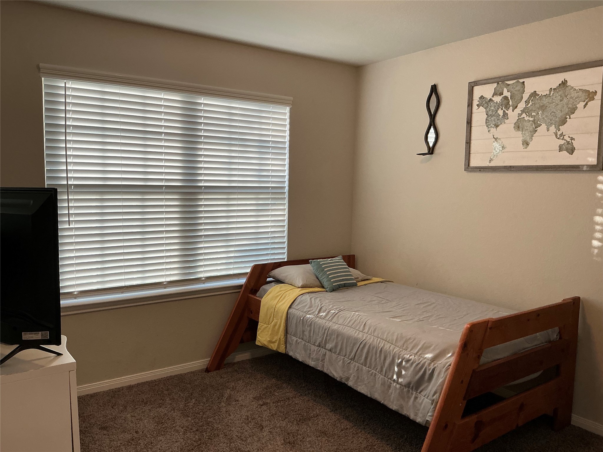 4030 Emperor Valley Lane Property Photo 2