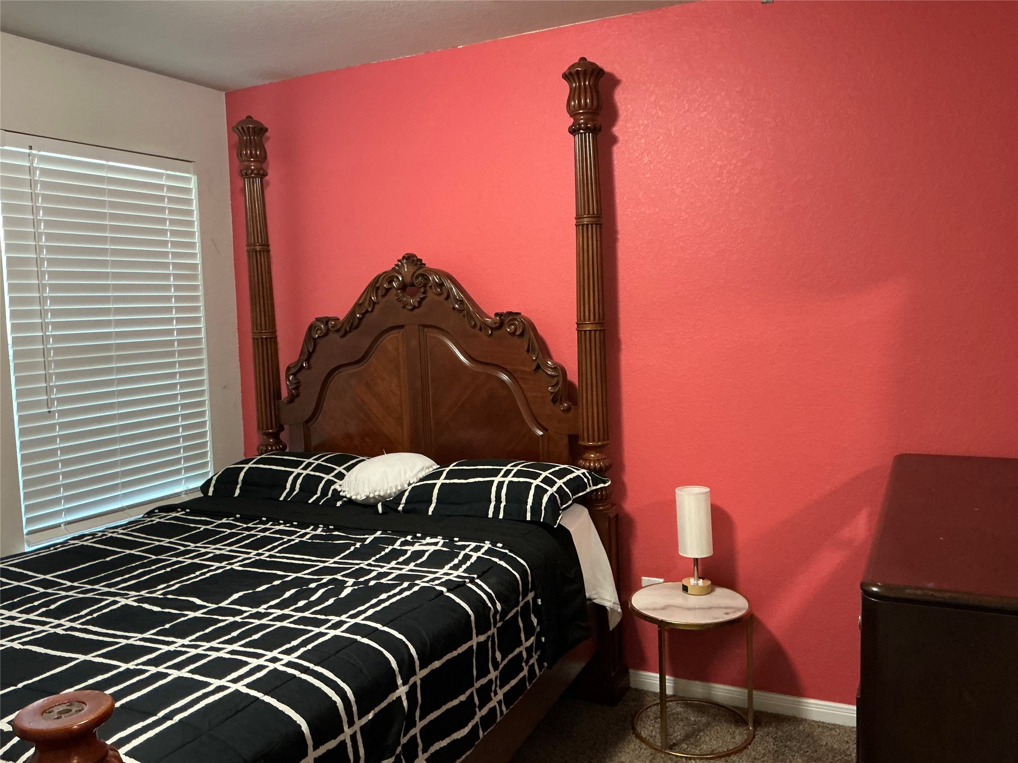 4030 Emperor Valley Lane Property Photo 5