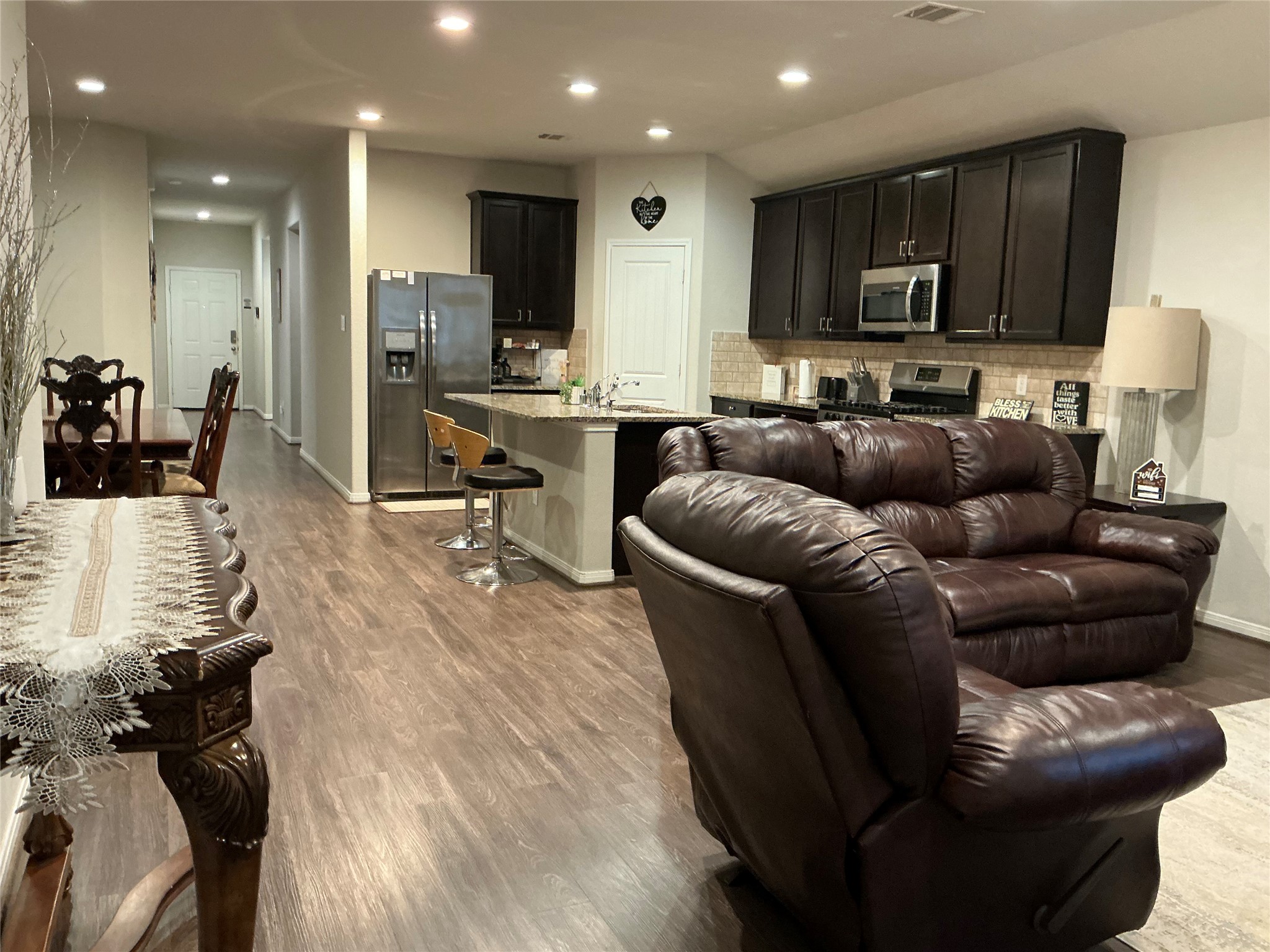 4030 Emperor Valley Lane Property Photo 12