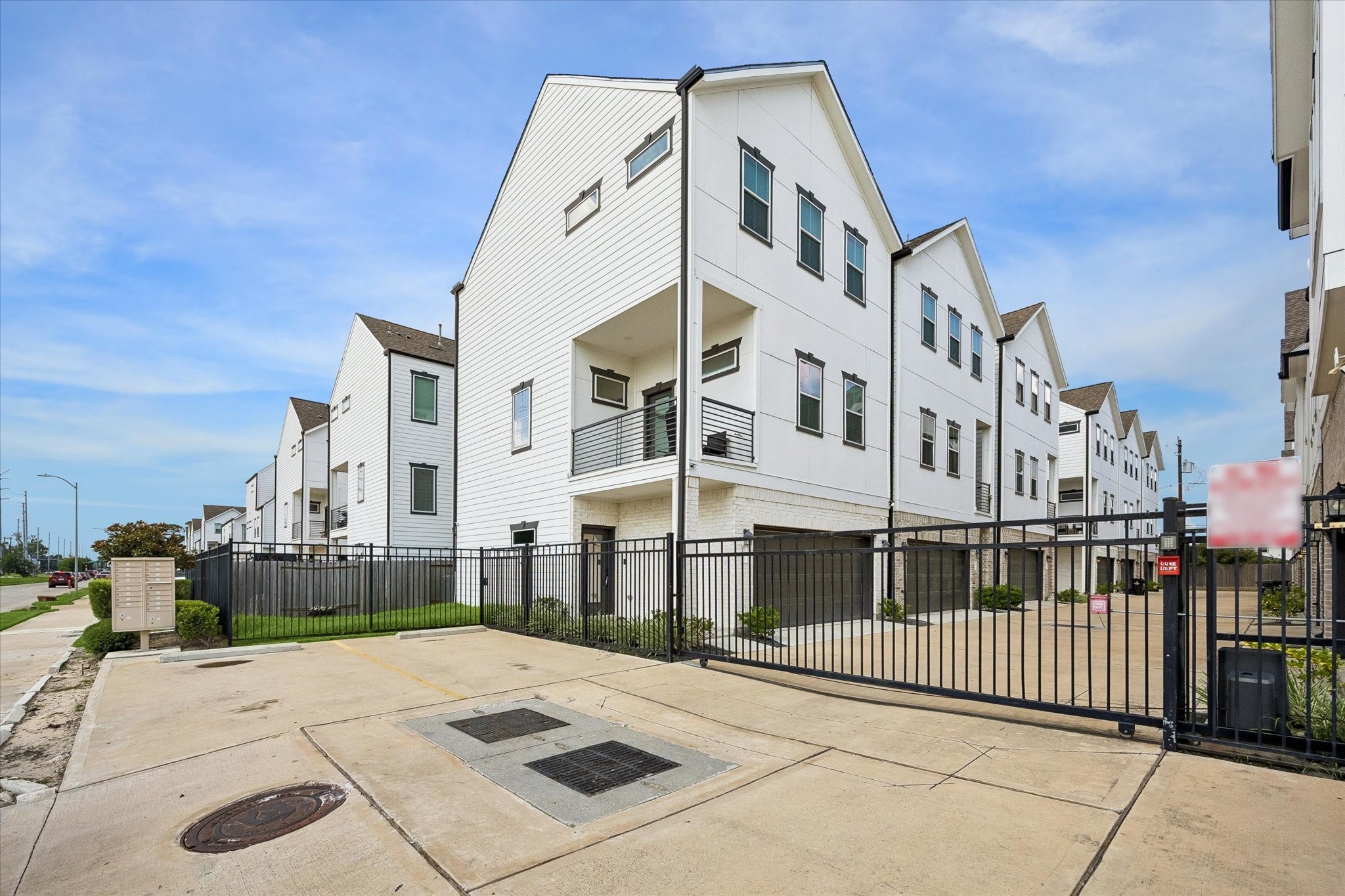5406 Wheatley Street E Property Photo 2