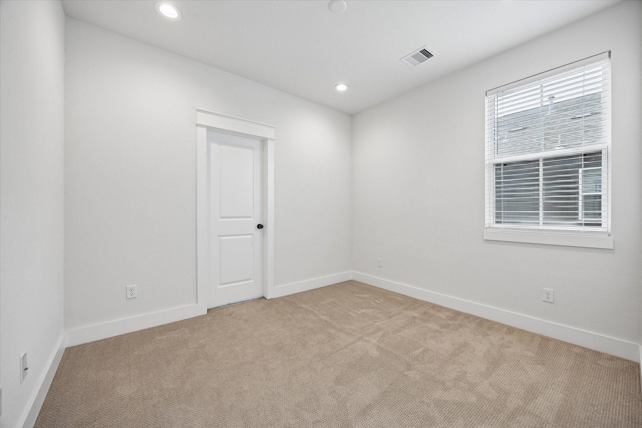 5406 Wheatley Street E Property Photo 10