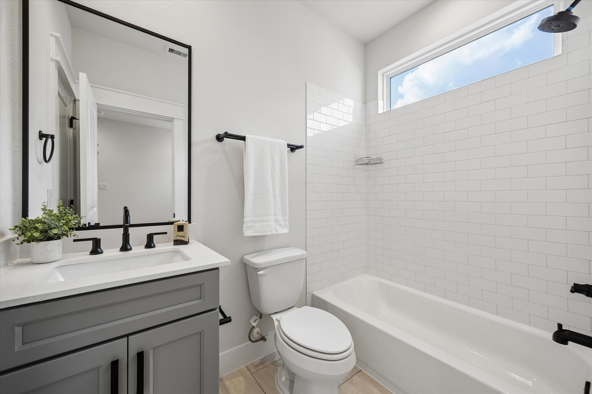5406 Wheatley Street E Property Photo 11