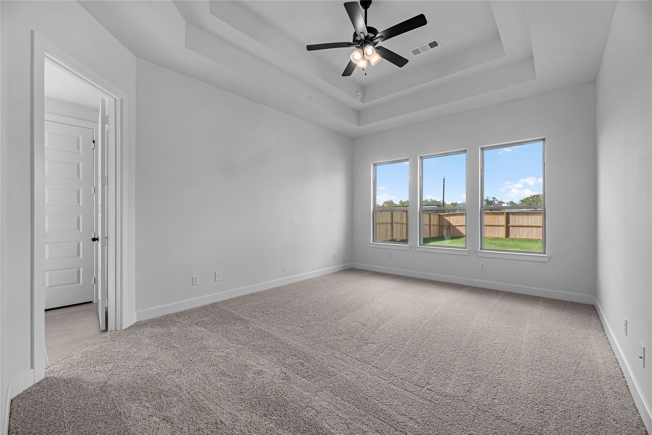1523 Watermont Drive Property Photo 11