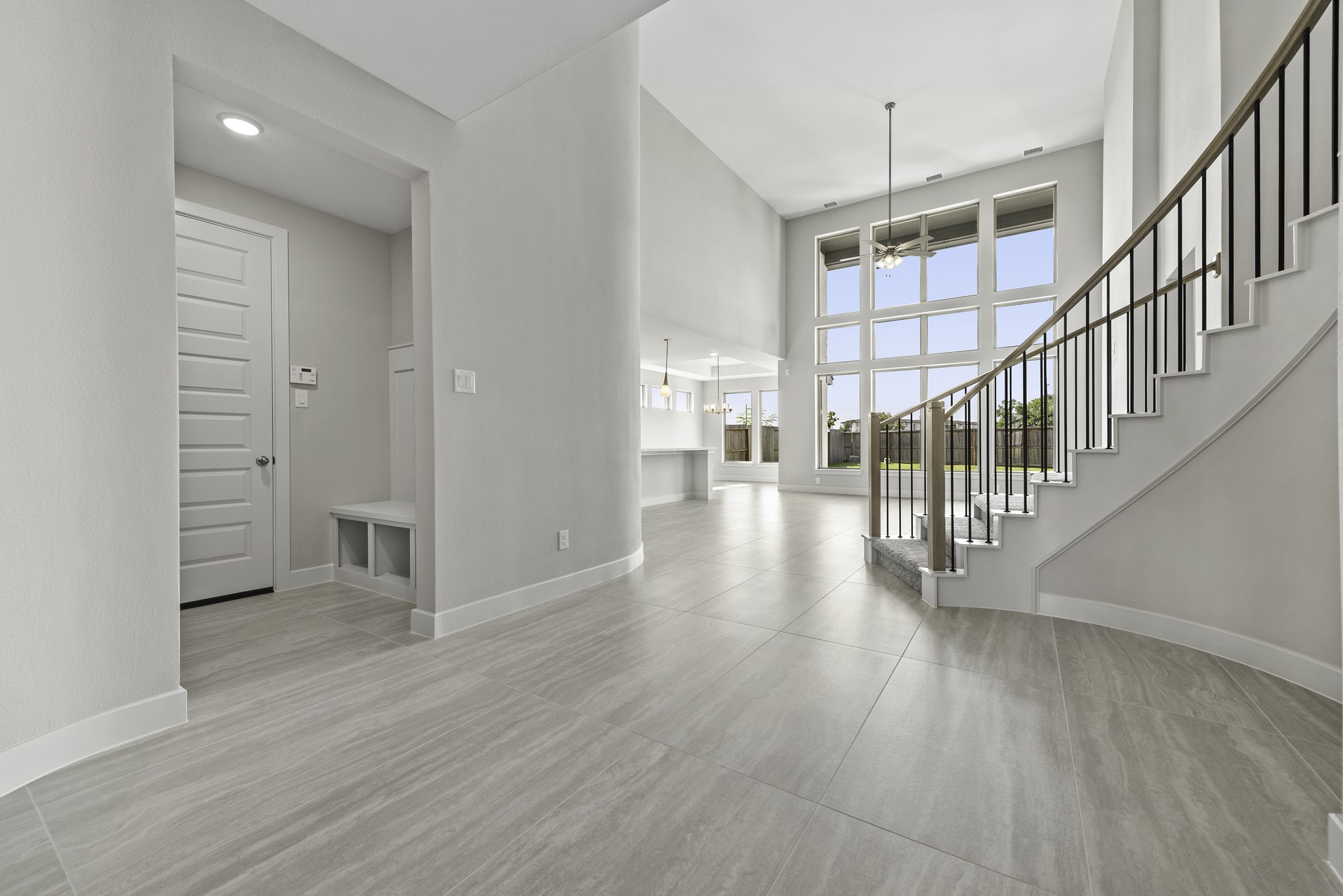 26918 Dazzling Sky Drive Property Photo 4