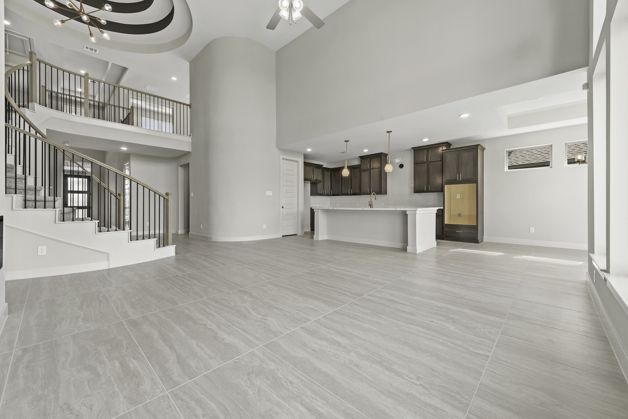 26918 Dazzling Sky Drive Property Photo 6
