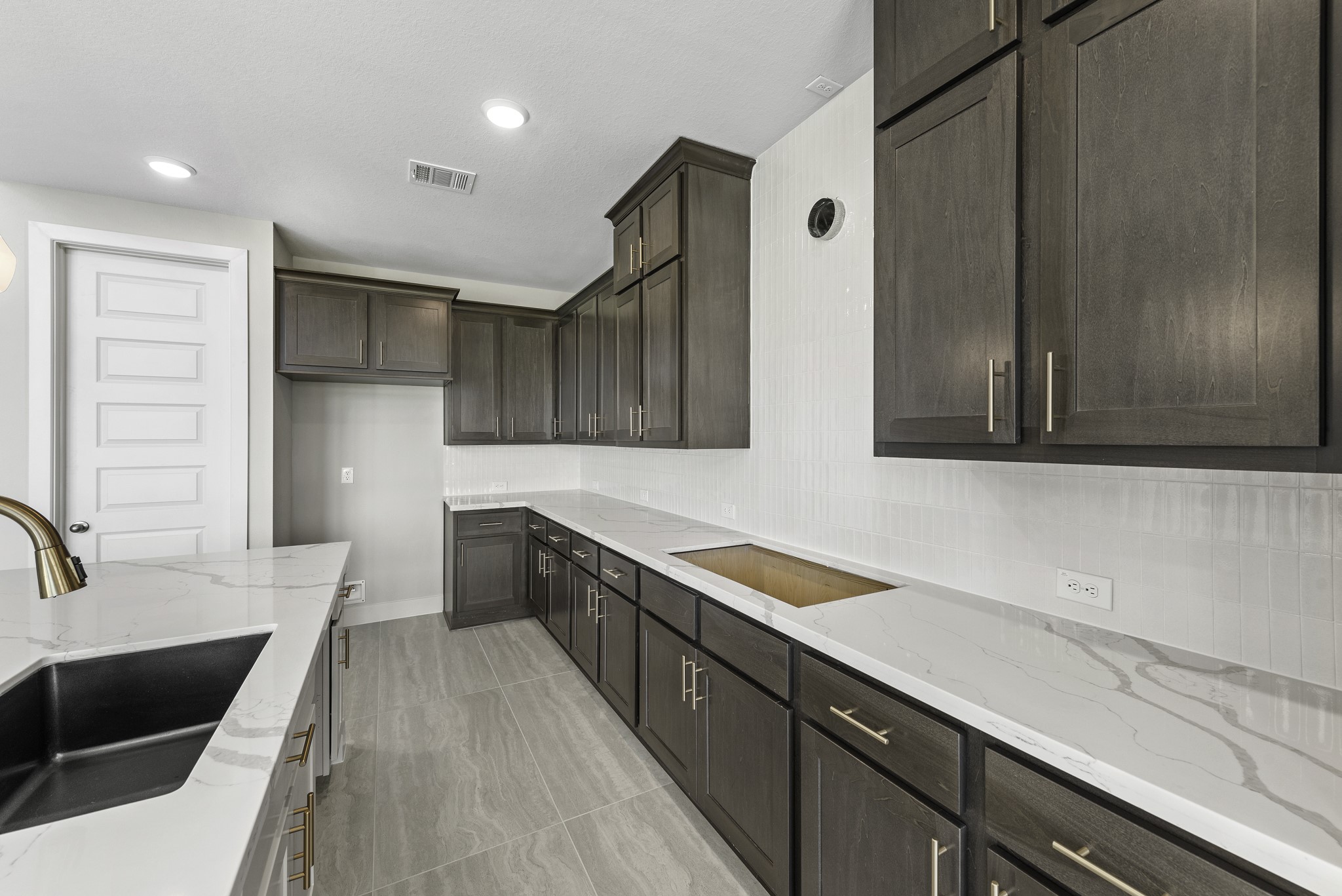 26918 Dazzling Sky Drive Property Photo 12