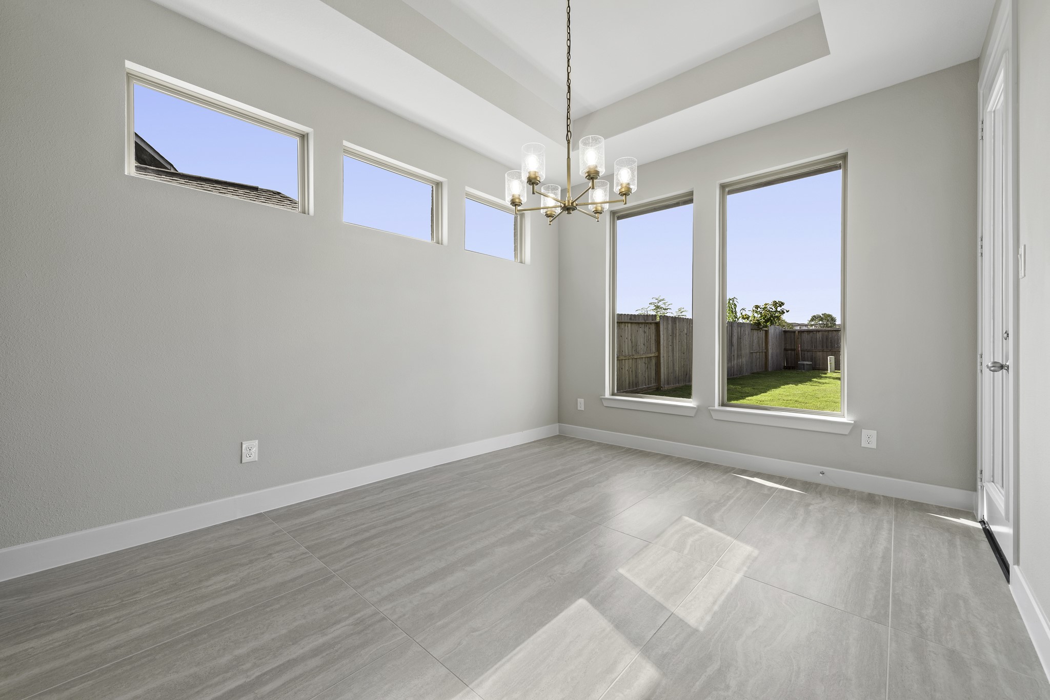 26918 Dazzling Sky Drive Property Photo 15