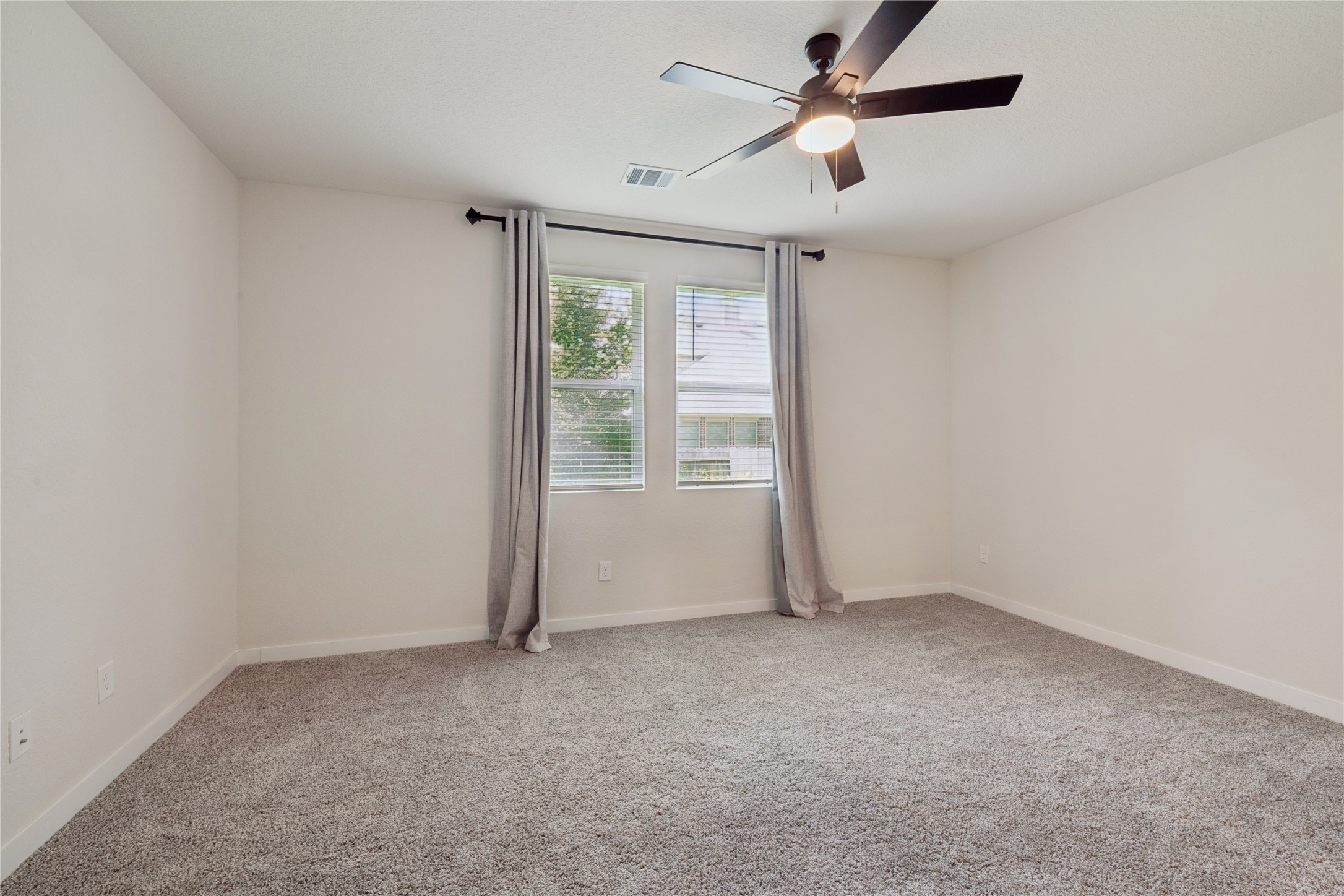 9848 Sweet Flag Ct Property Photo 7