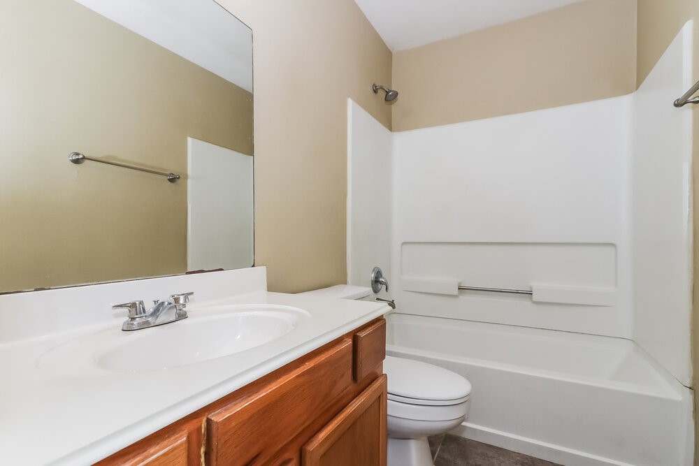 6618 Sutton Meadows Drive Property Photo 15