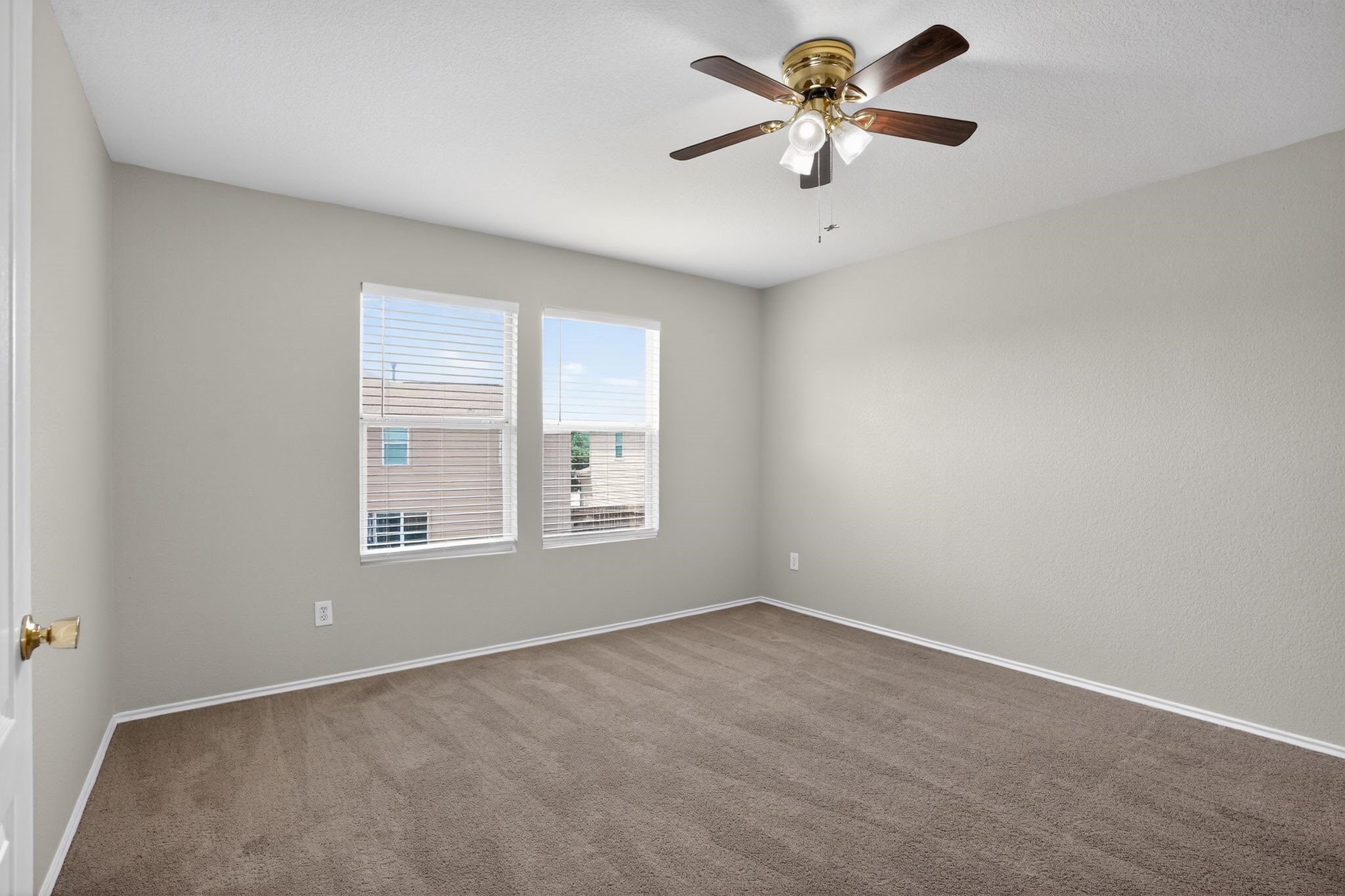 314 Falling Pine Drive Property Photo 4