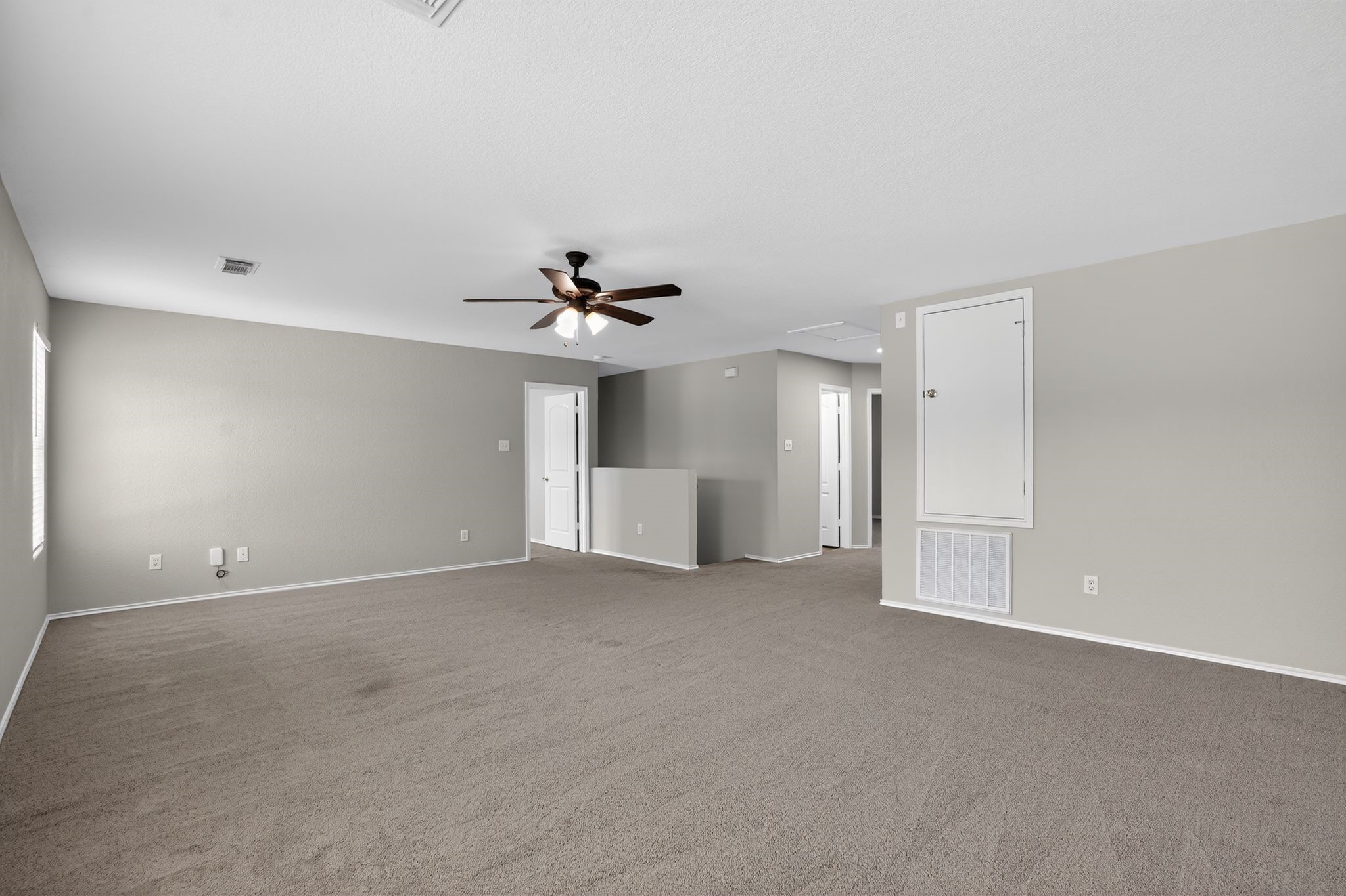 314 Falling Pine Drive Property Photo 10
