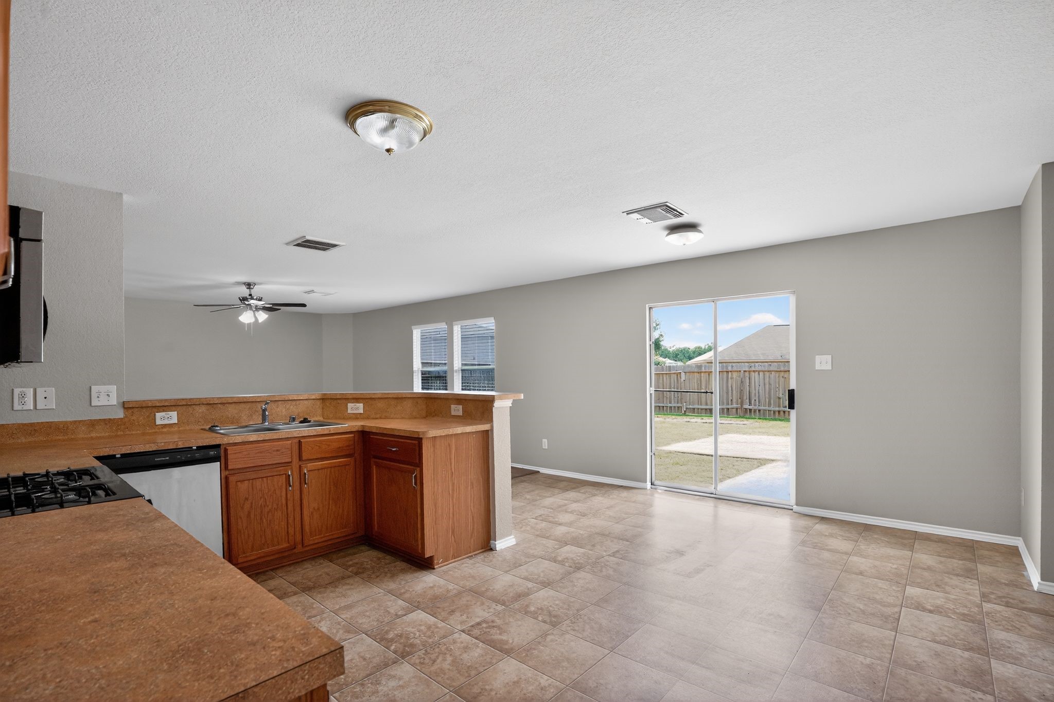 314 Falling Pine Drive Property Photo 18