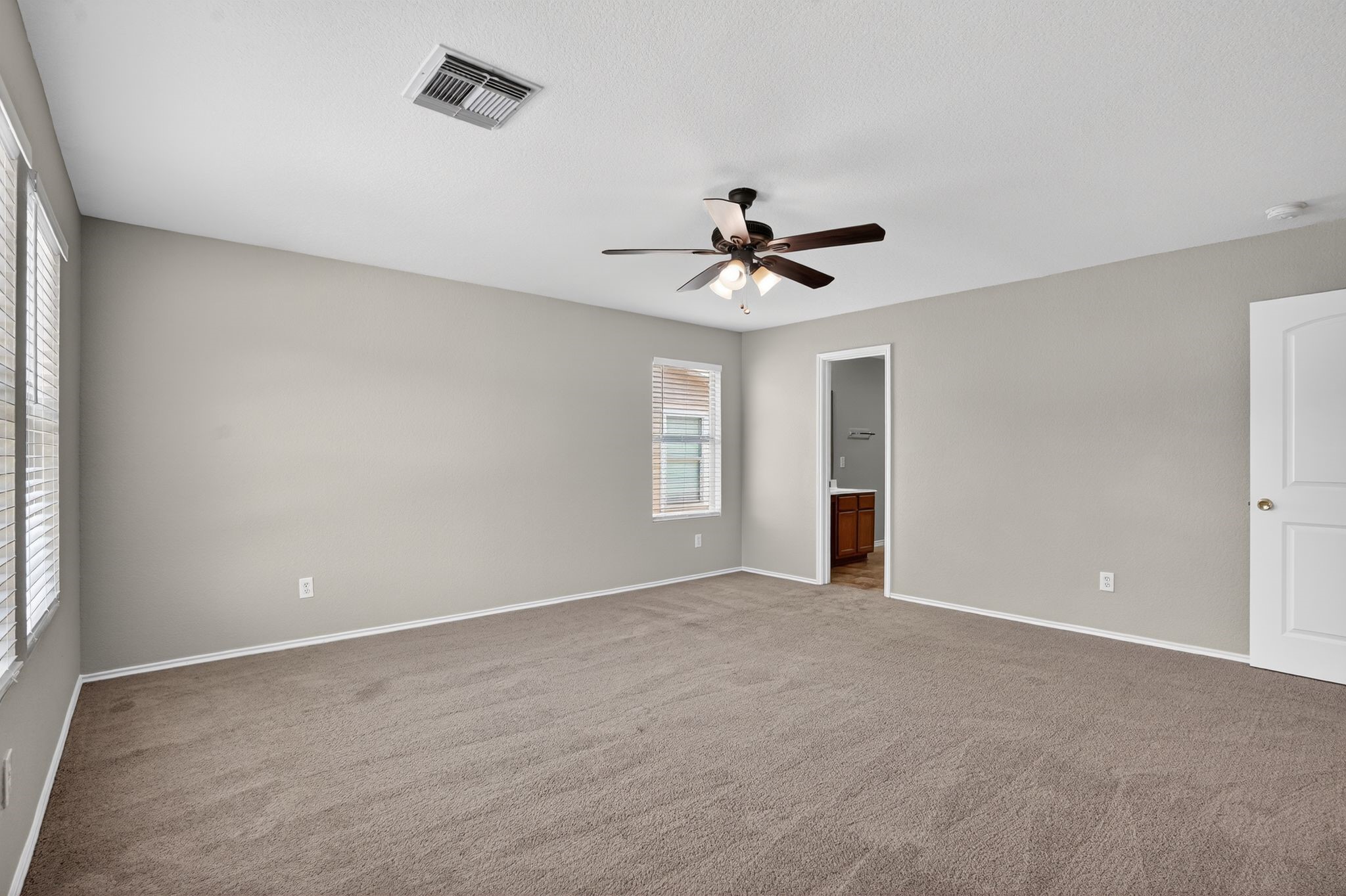 314 Falling Pine Drive Property Photo 24