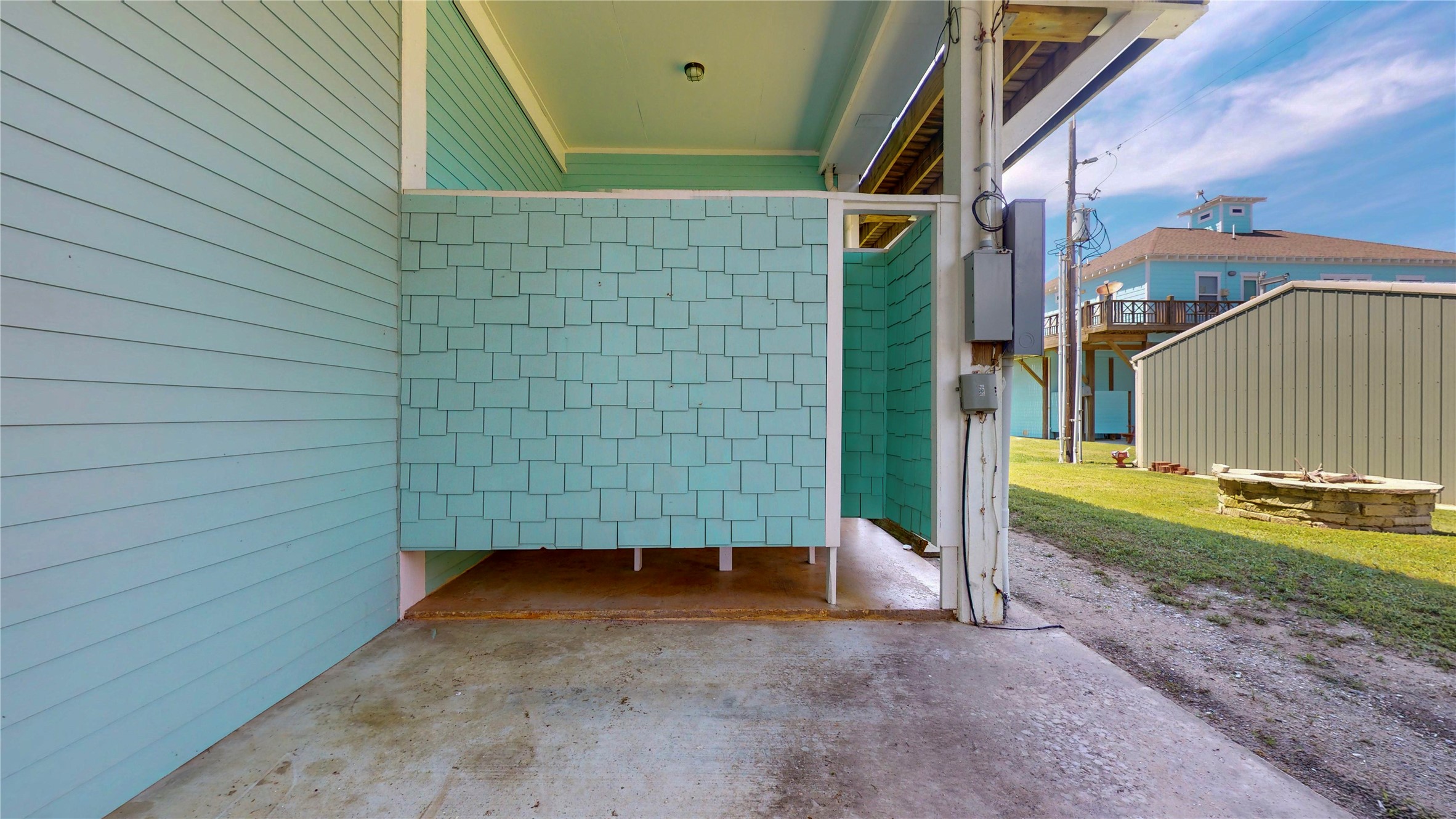 942 Kent Property Photo 16