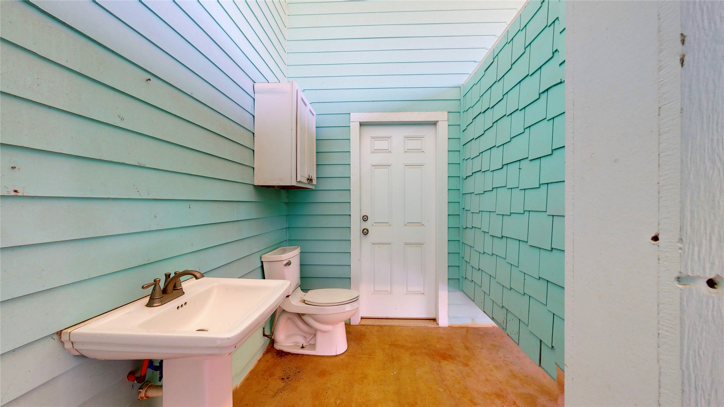 942 Kent Property Photo 18