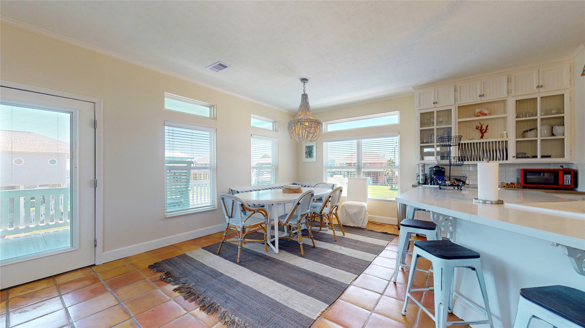 942 Kent Property Photo 28