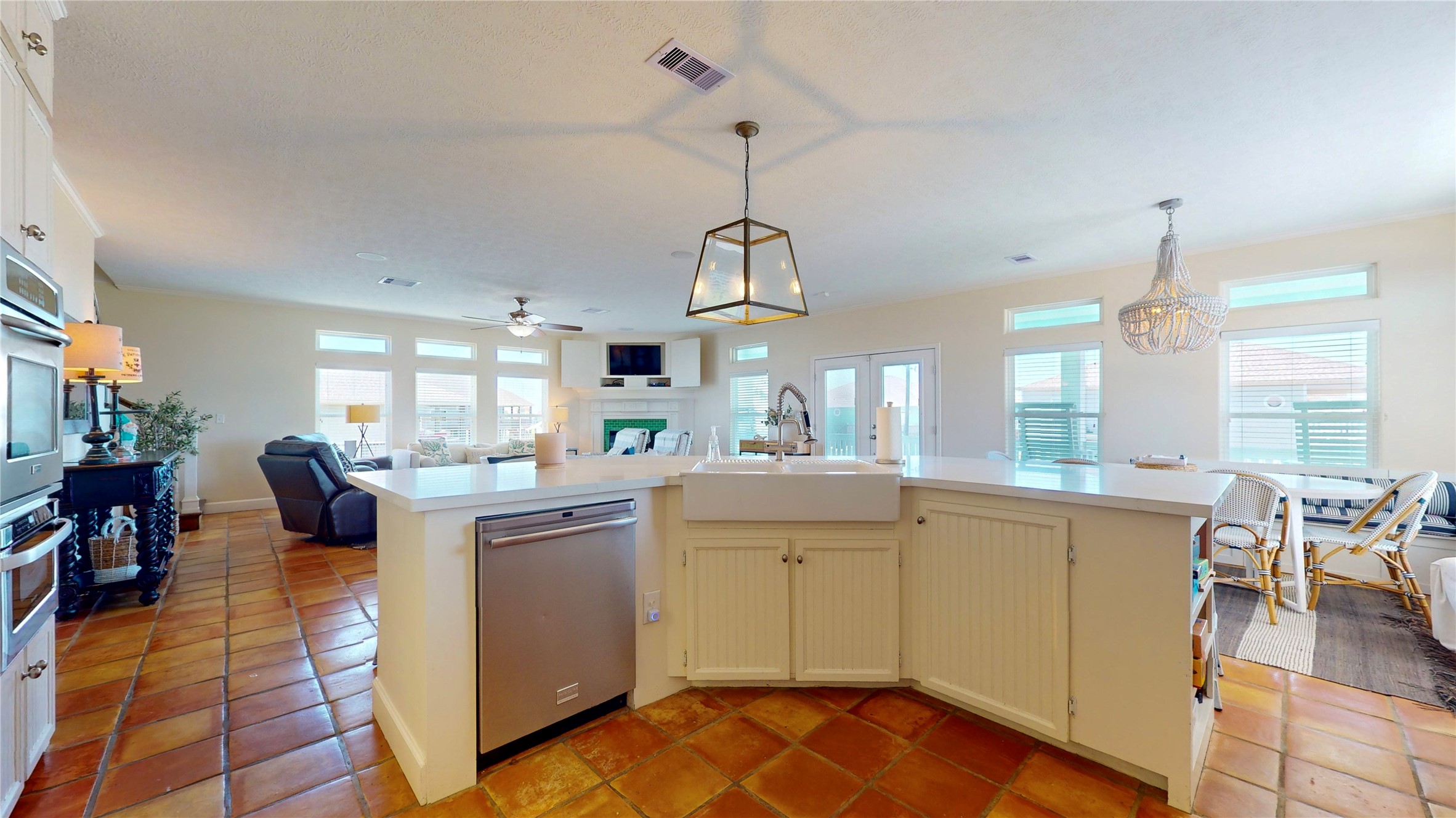 942 Kent Property Photo 29