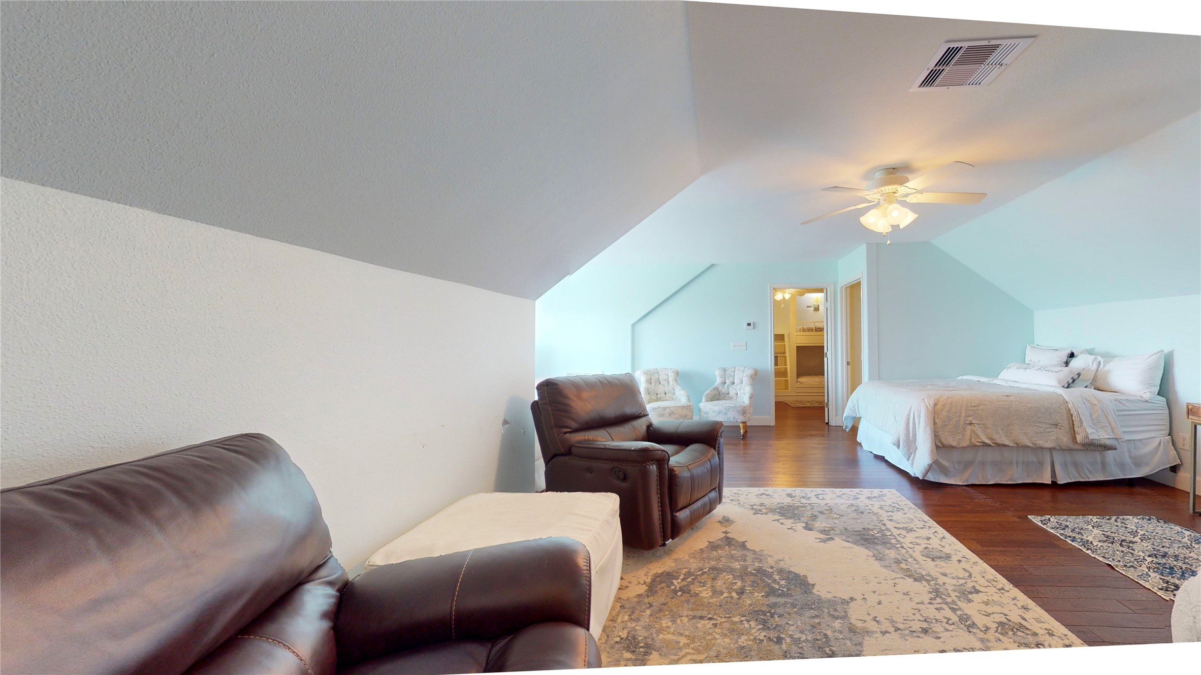 942 Kent Property Photo 42