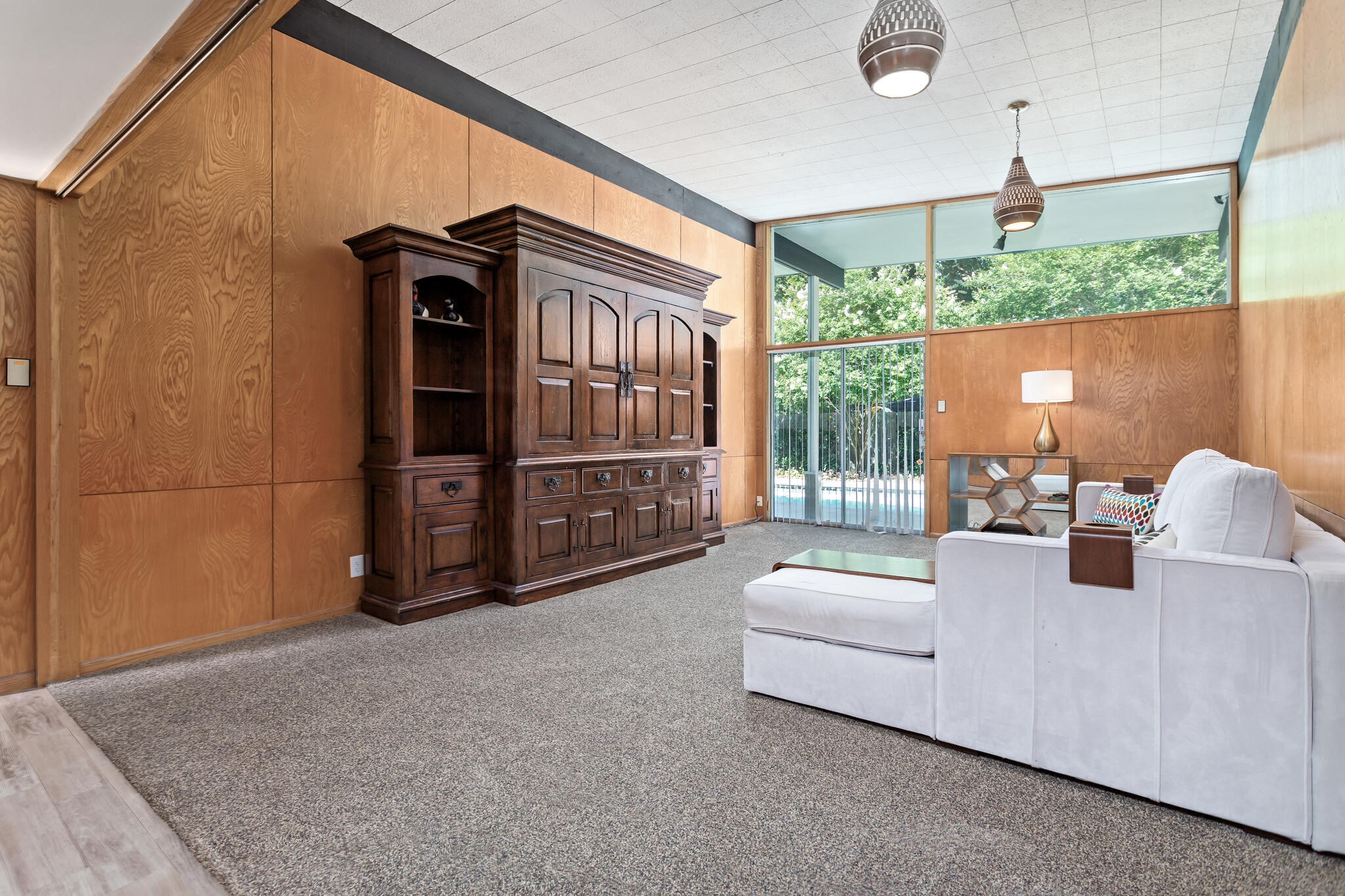 1240 Oakcrest Circle Property Photo 10