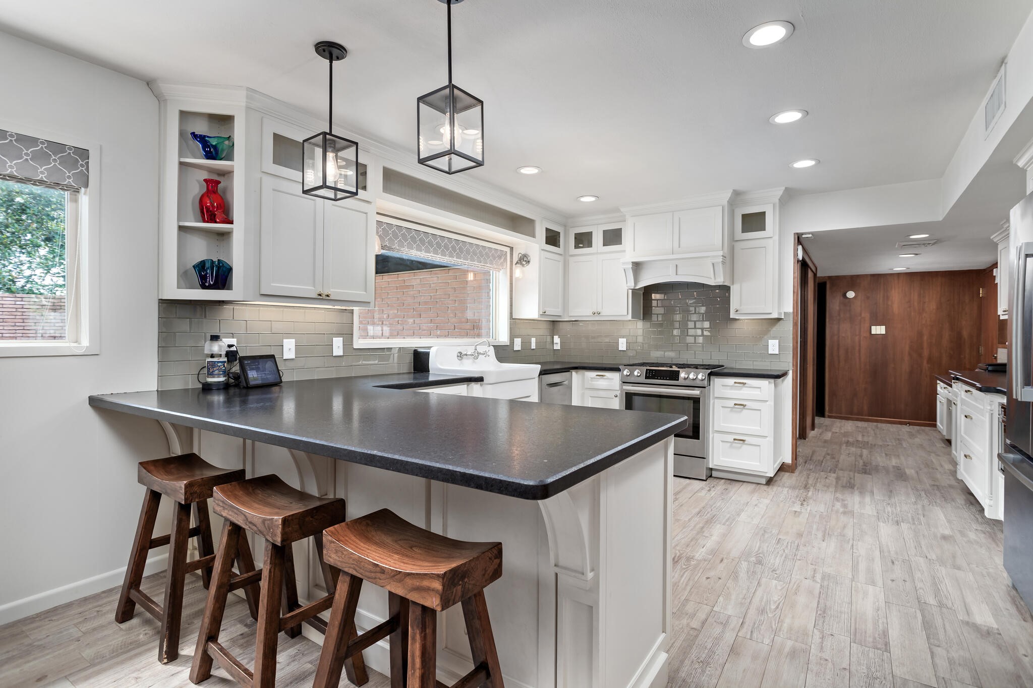 1240 Oakcrest Circle Property Photo 12