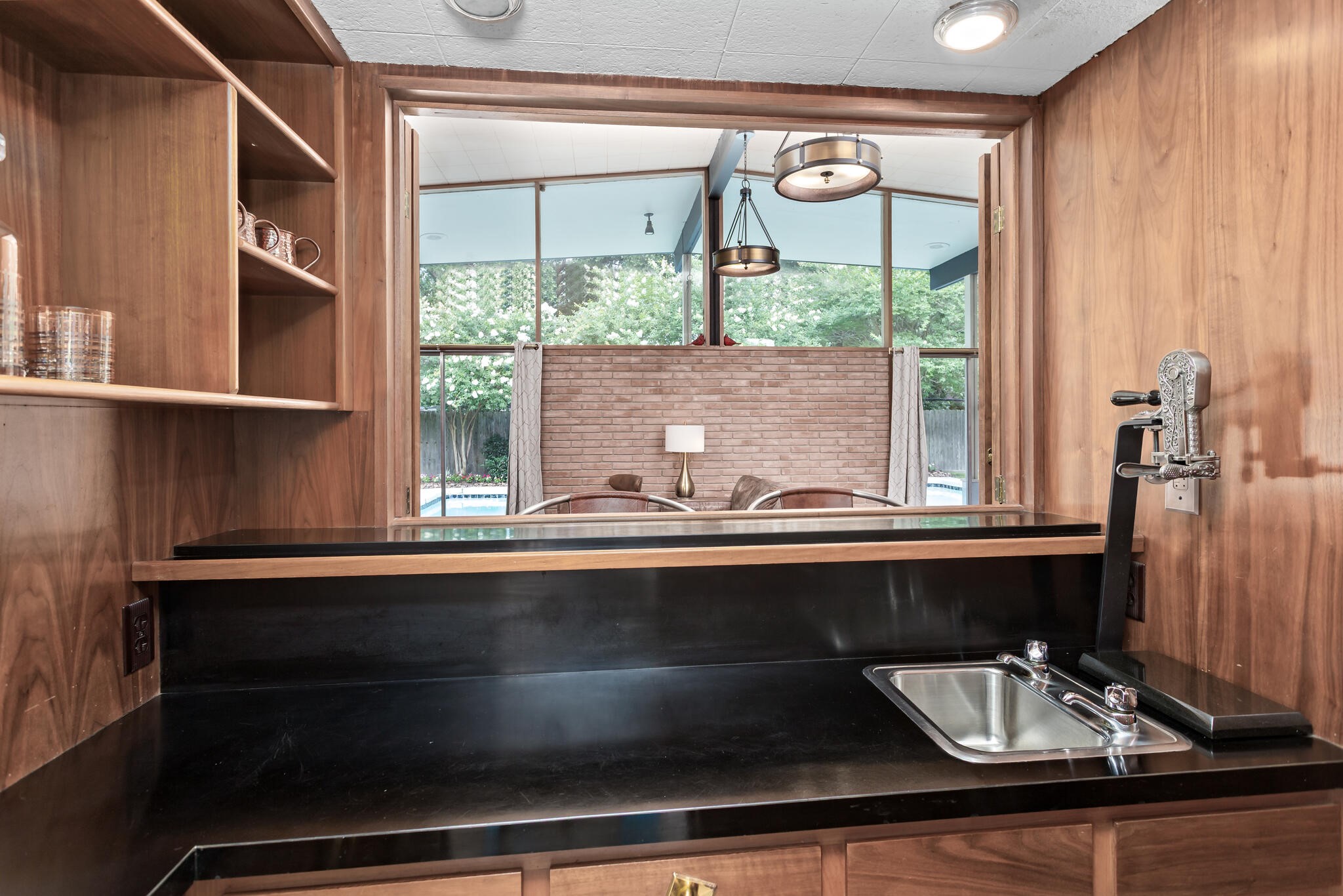 1240 Oakcrest Circle Property Photo 15