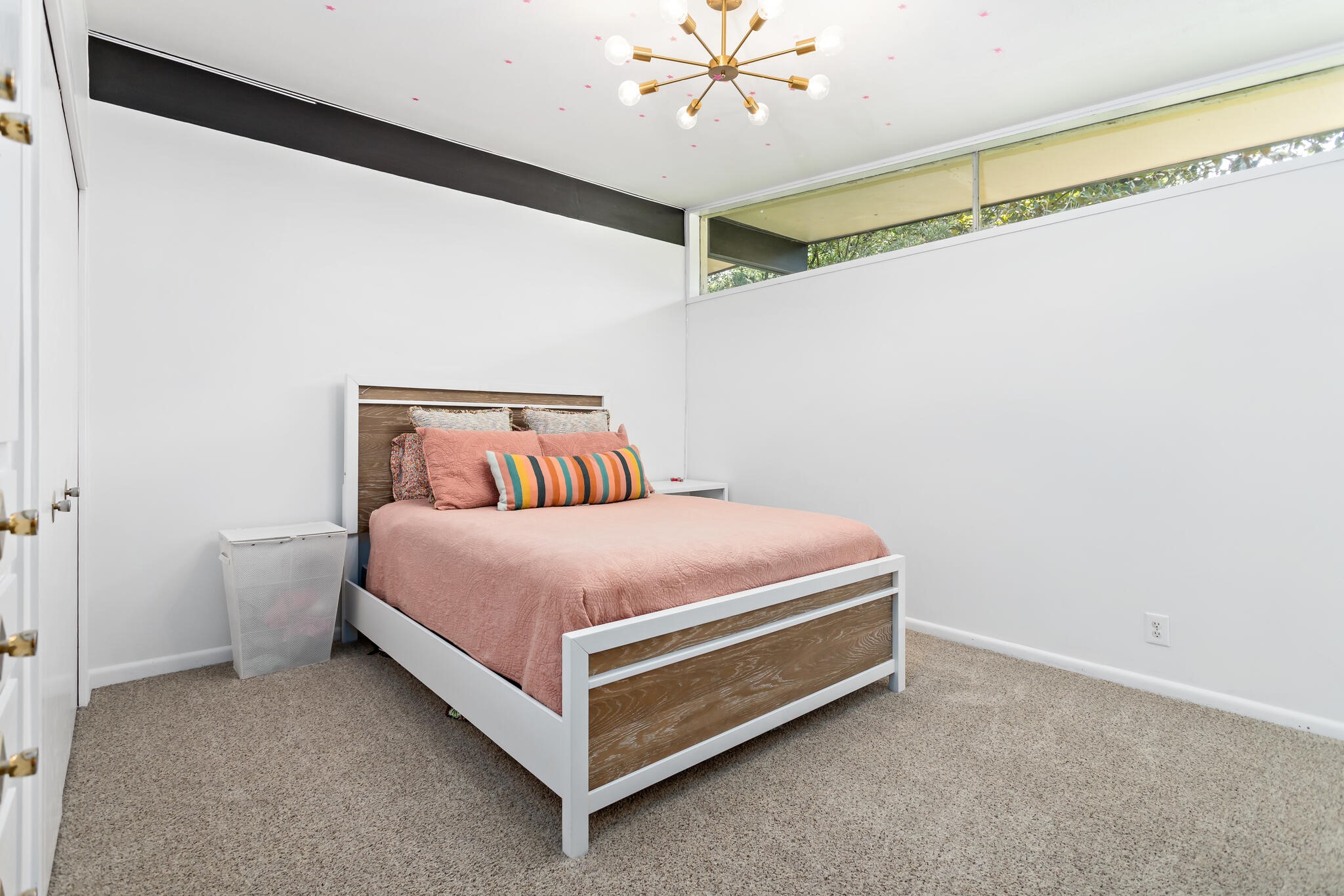 1240 Oakcrest Circle Property Photo 22