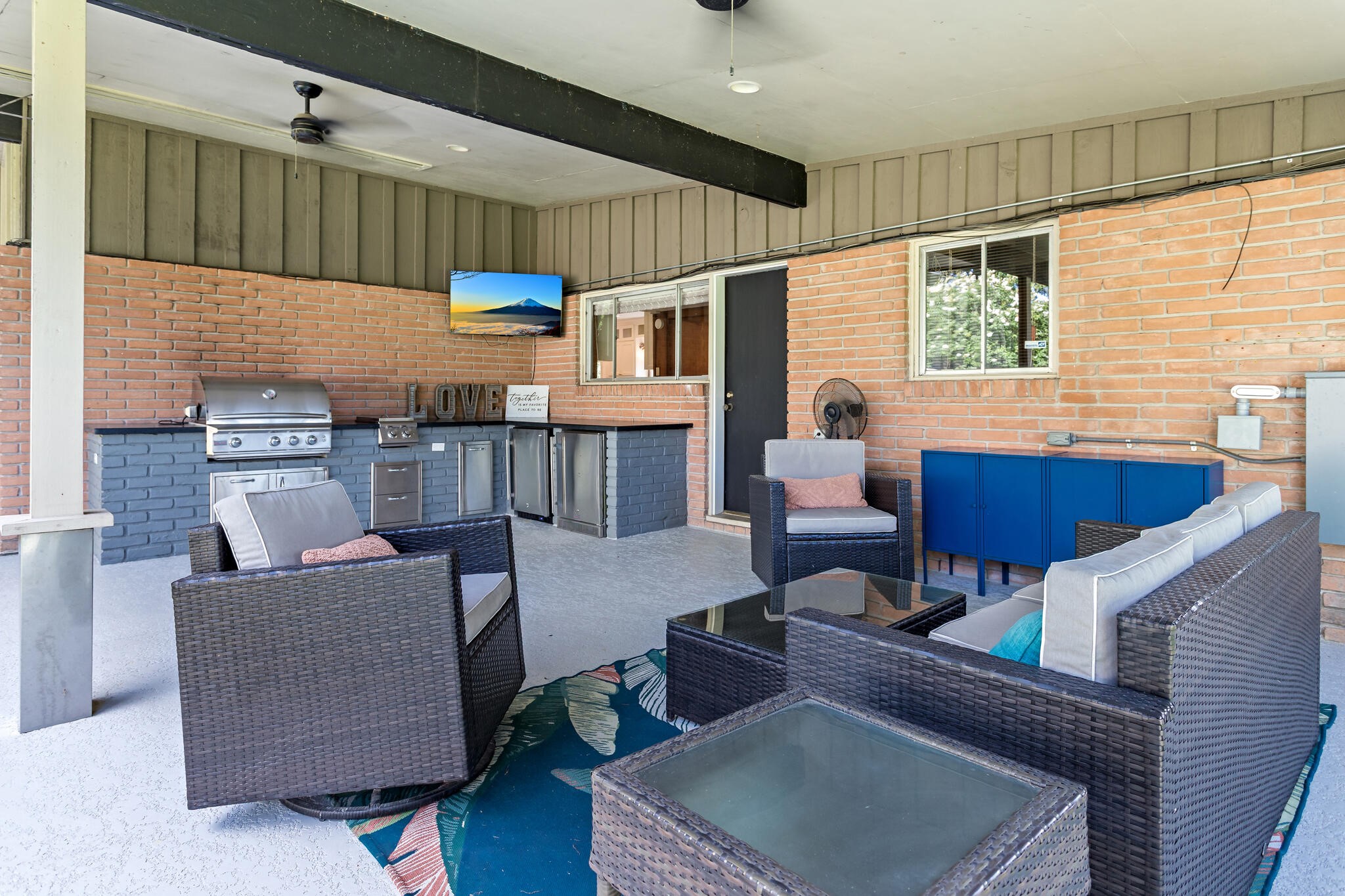 1240 Oakcrest Circle Property Photo 28