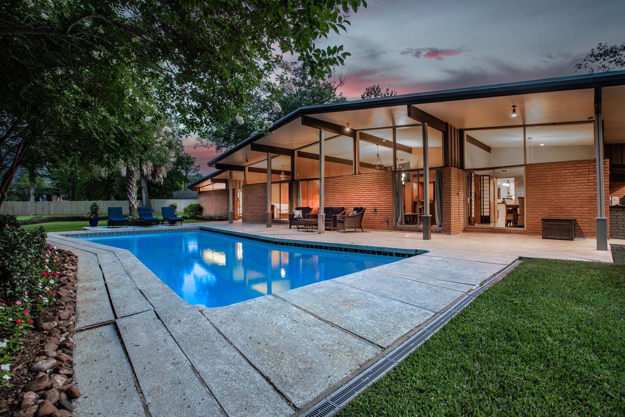 1240 Oakcrest Circle Property Photo 30