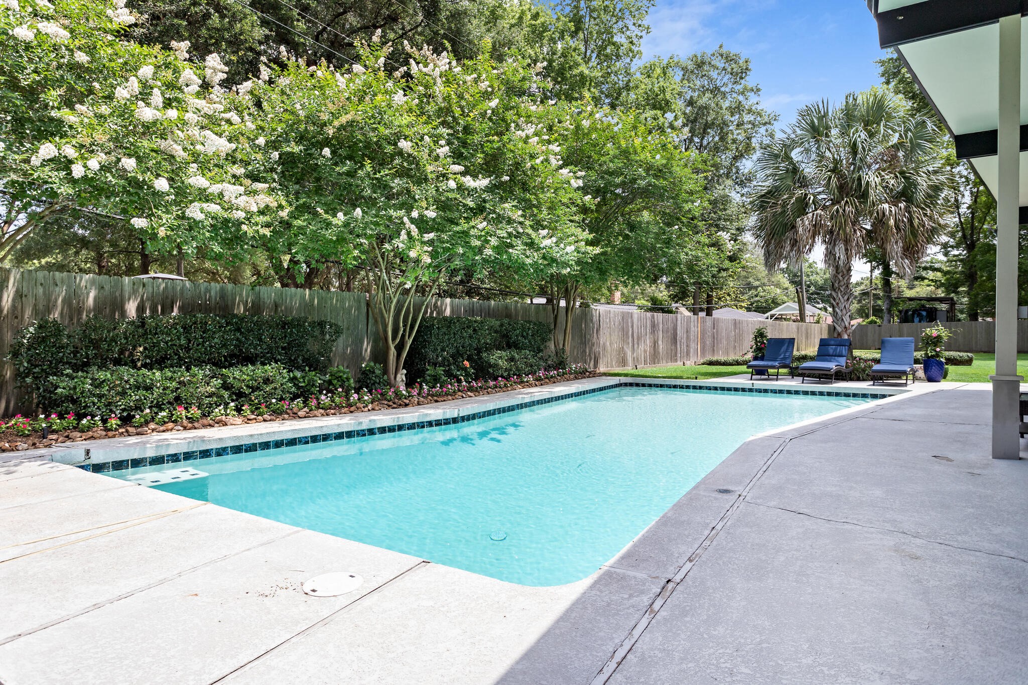 1240 Oakcrest Circle Property Photo 32