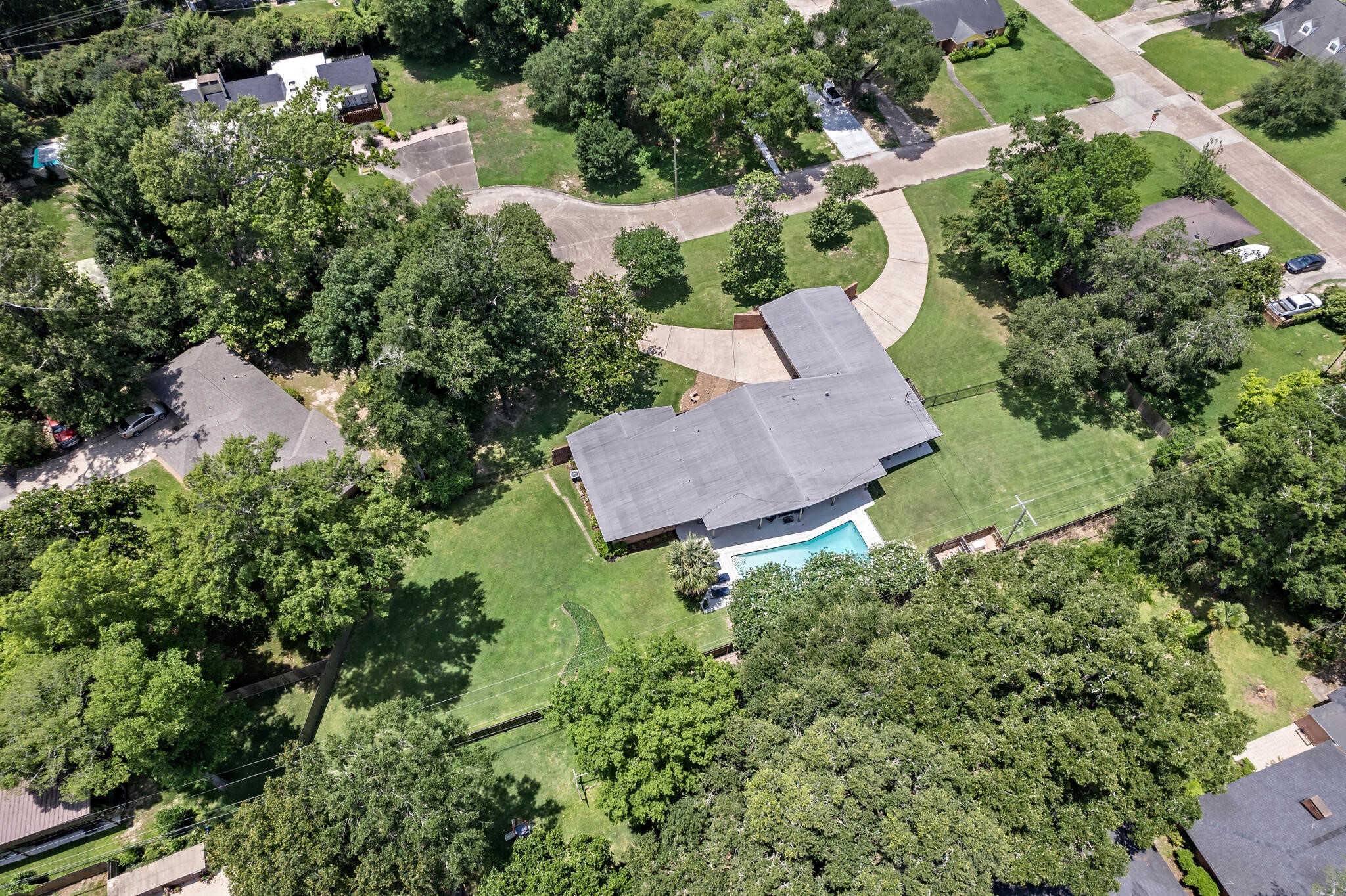 1240 Oakcrest Circle Property Photo 37