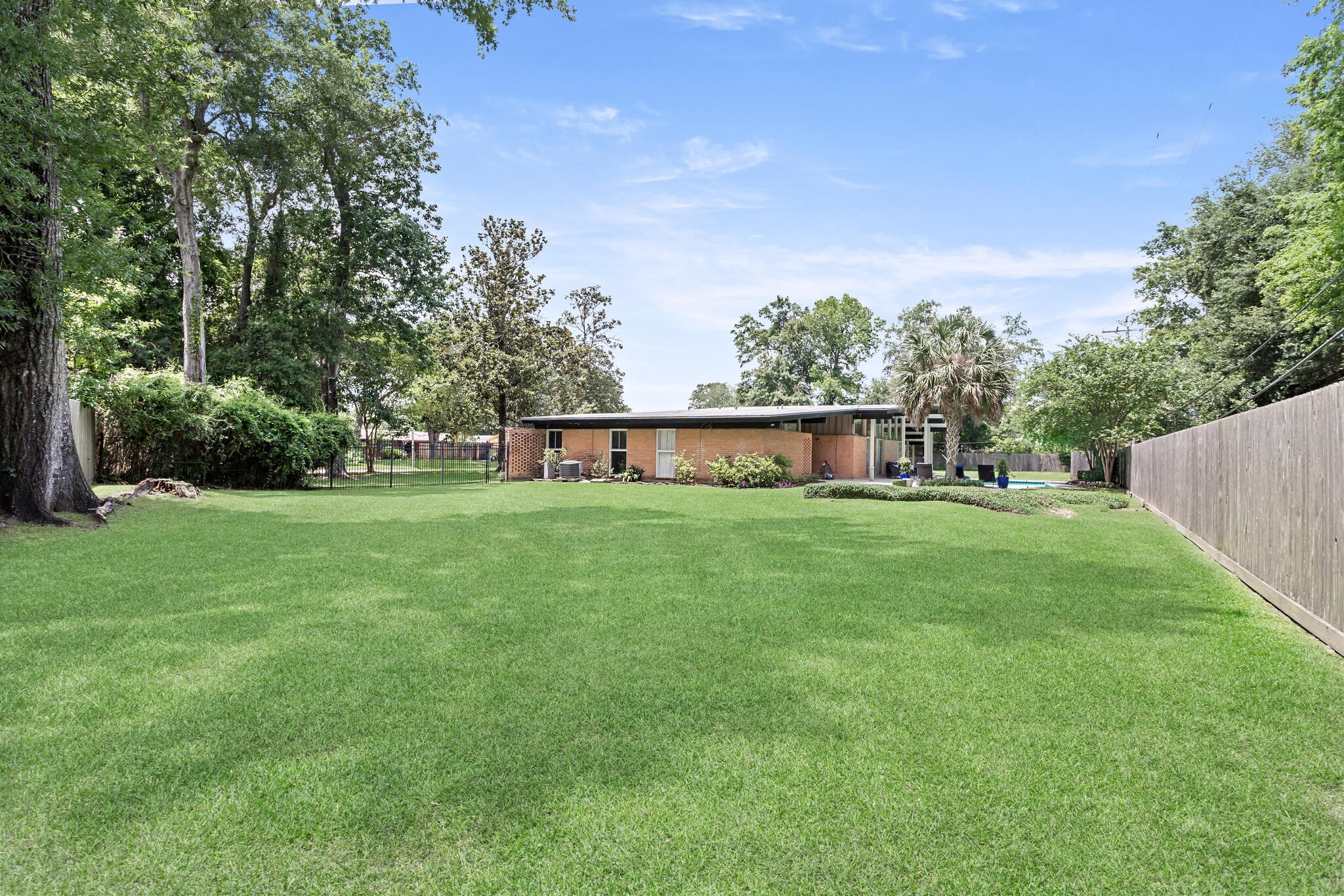 1240 Oakcrest Circle Property Photo 40