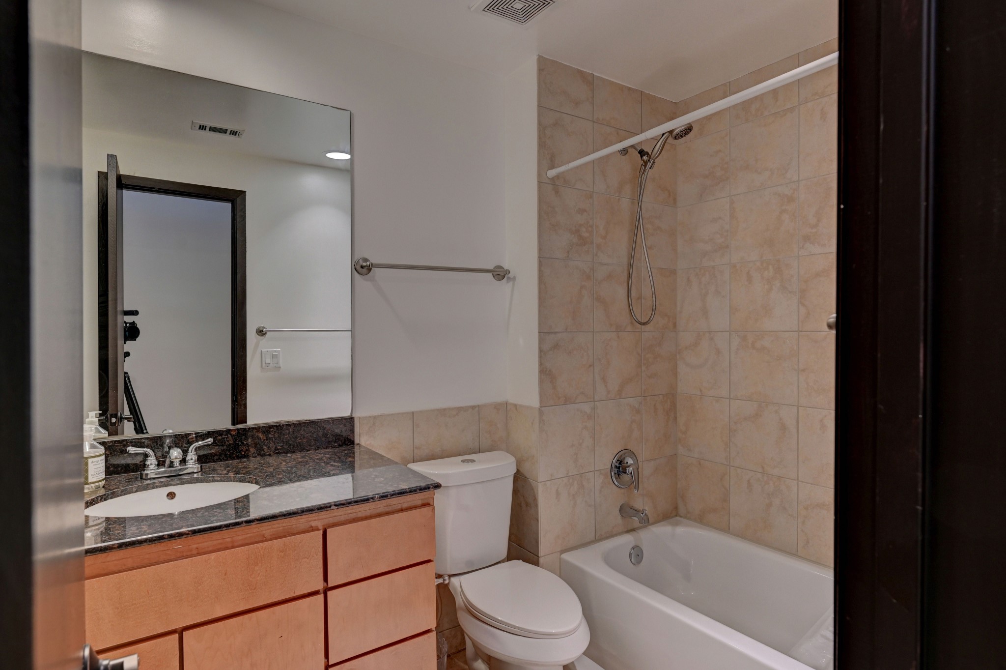 1312 Live Oak Street 207 Property Photo 16