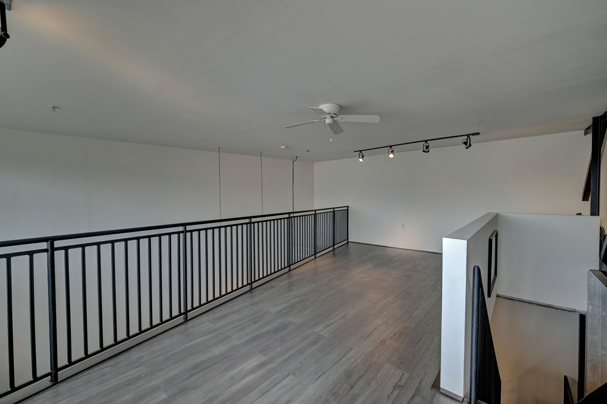 1312 Live Oak Street 207 Property Photo 23