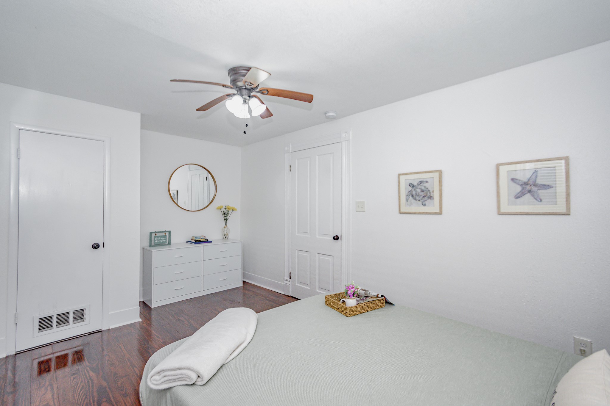 1406 Moody Avenue 1 Property Photo 17