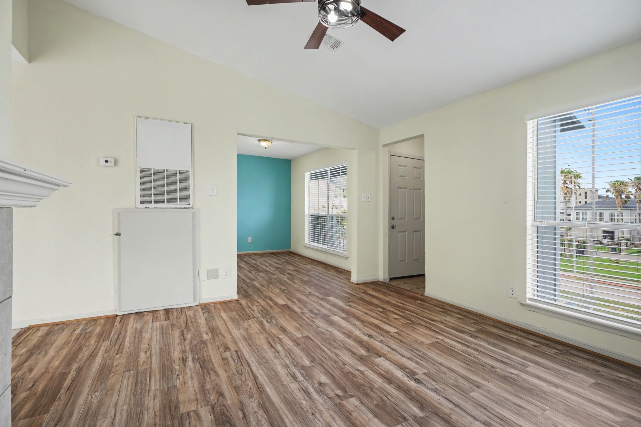 3506 Cove View Boulevard 306 Property Photo 8