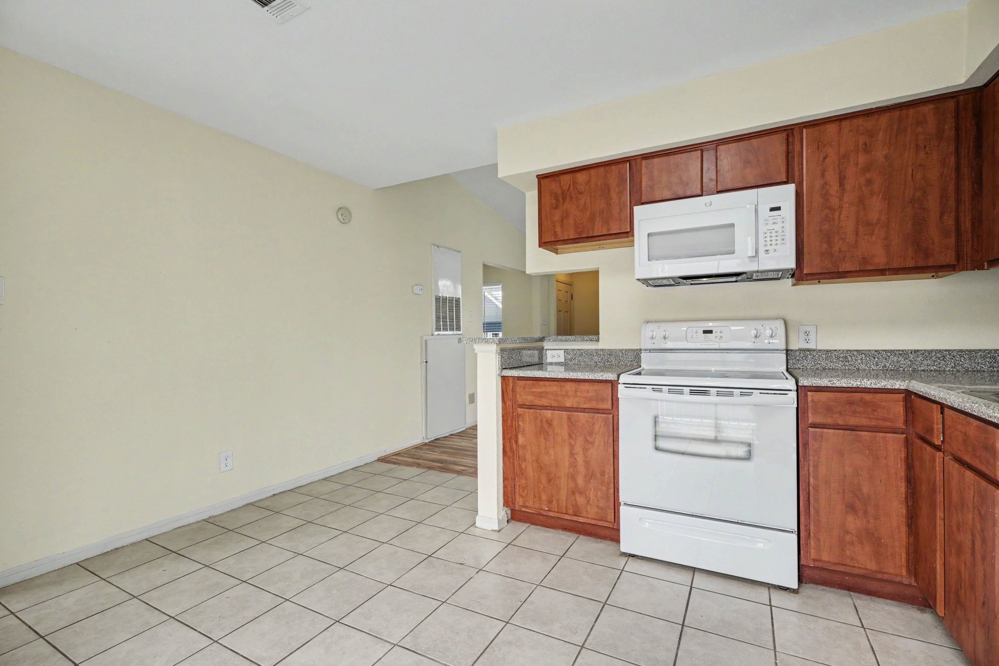 3506 Cove View Boulevard 306 Property Photo 12