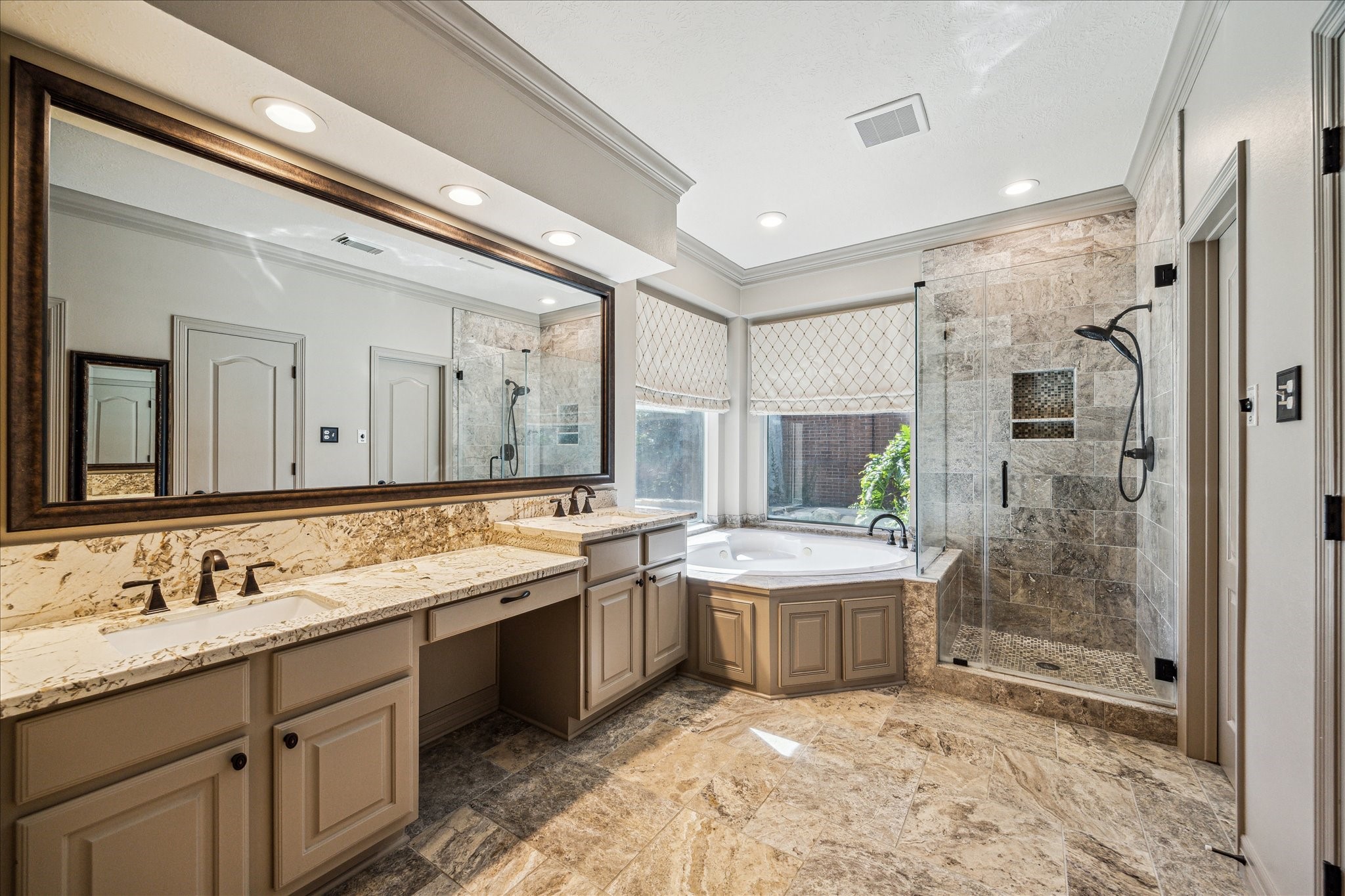 4414 Merriweather Property Photo 3