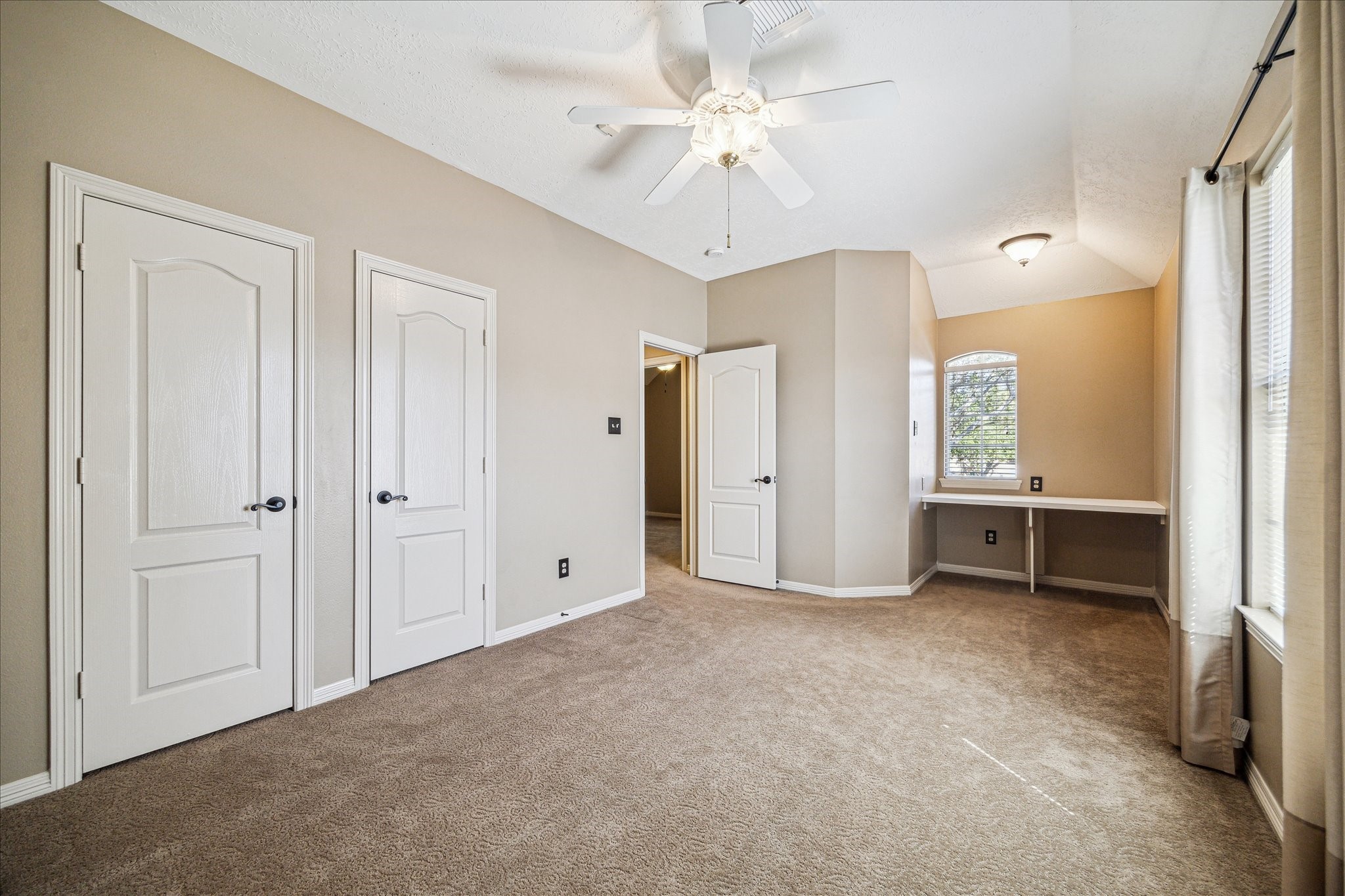 4414 Merriweather Property Photo 27