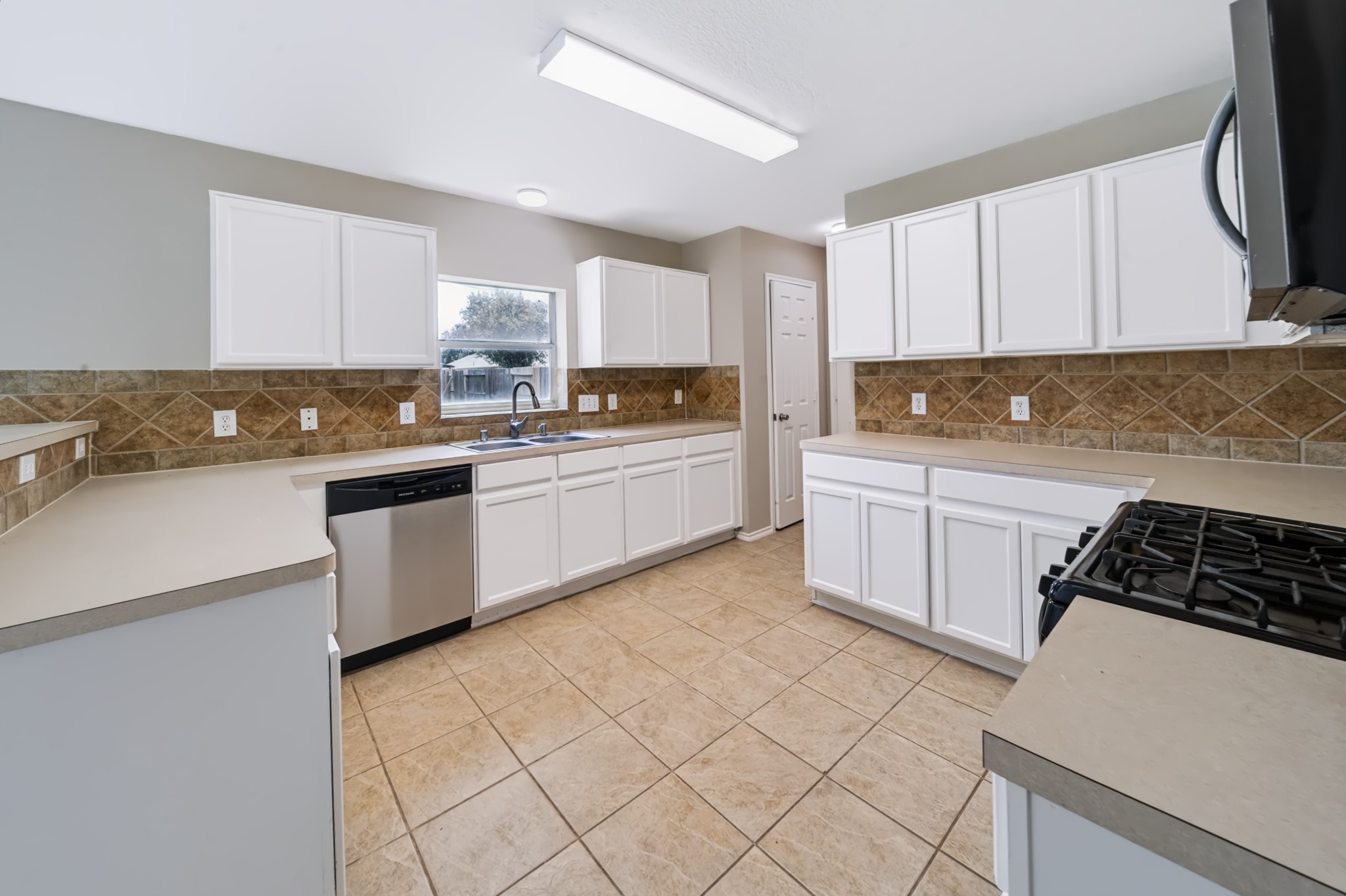 19511 S Stone Lane Property Photo 12
