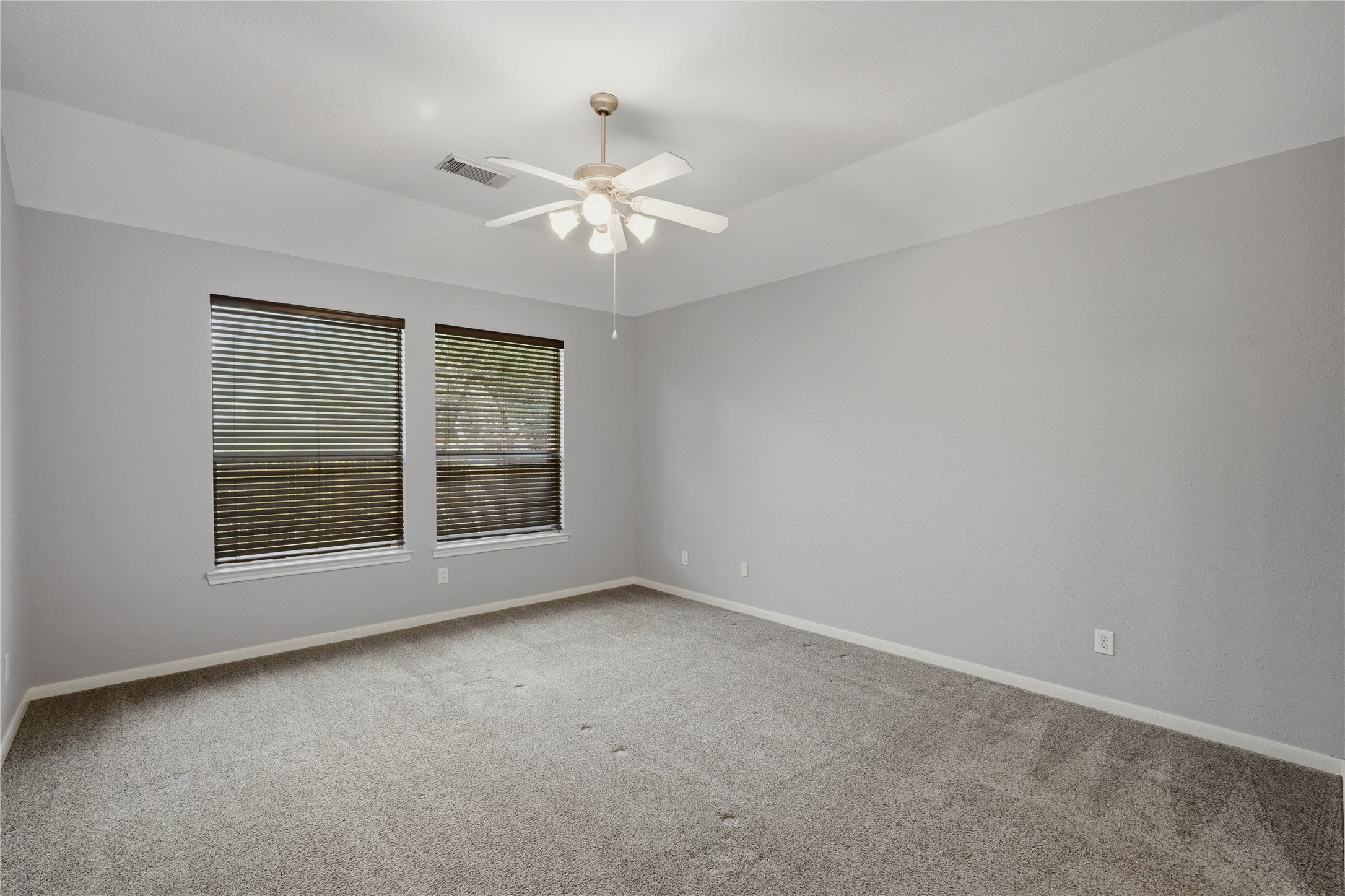 70 N Spinning Wheel Circle Property Photo 9