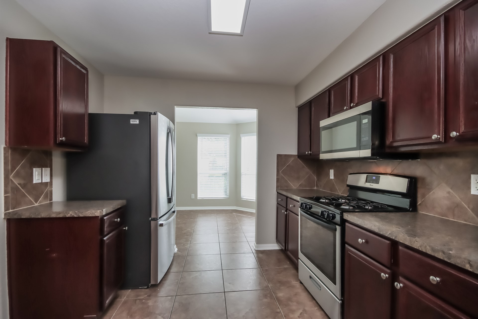 7215 Fox Scene Drive Property Photo 7