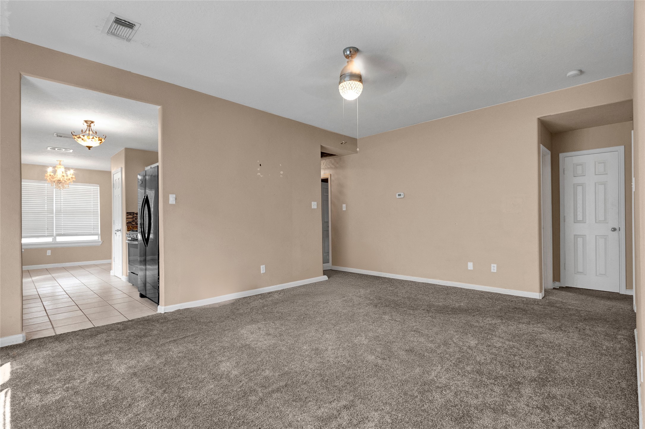 21818 Paril Creek Drive Property Photo 4