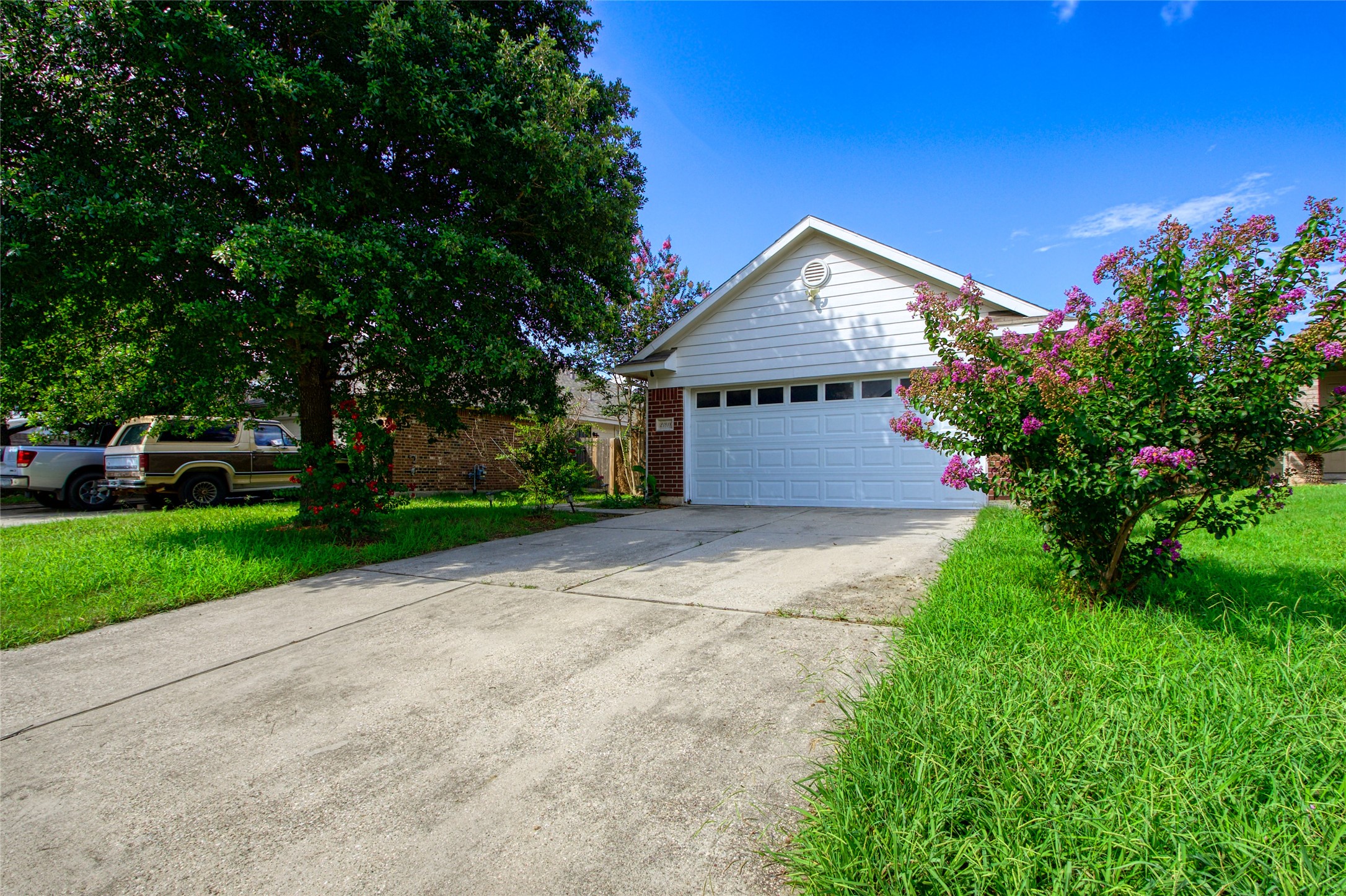 21818 Paril Creek Drive Property Photo 17