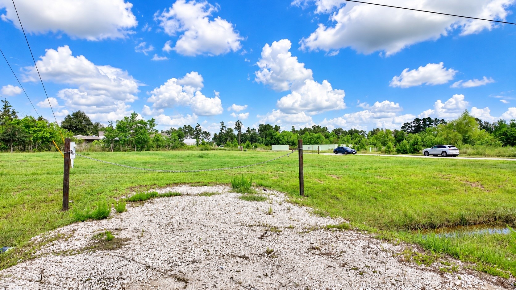 5707 5739 Property Photo 4
