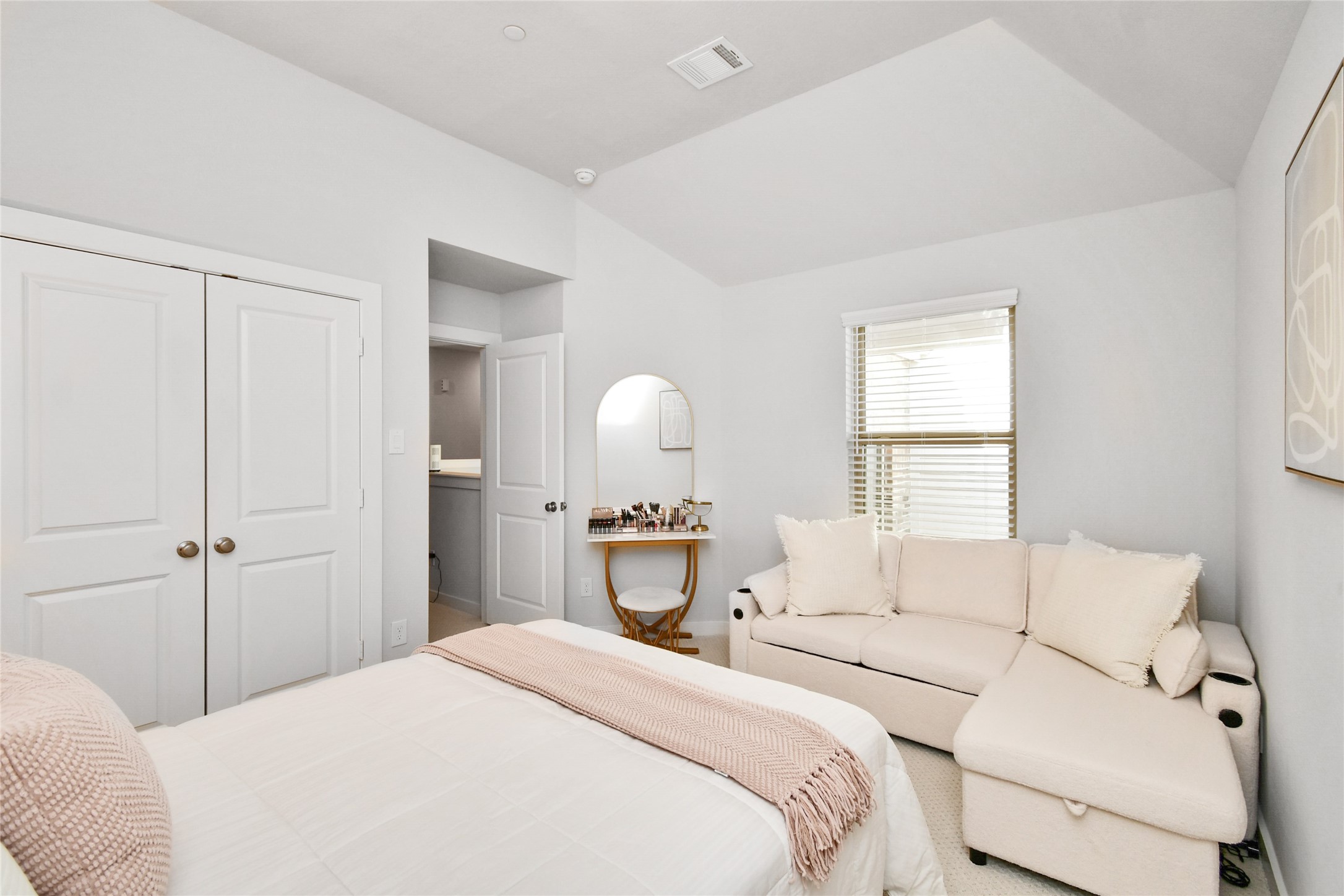 527 Cypress Valley Avenue Property Photo 18