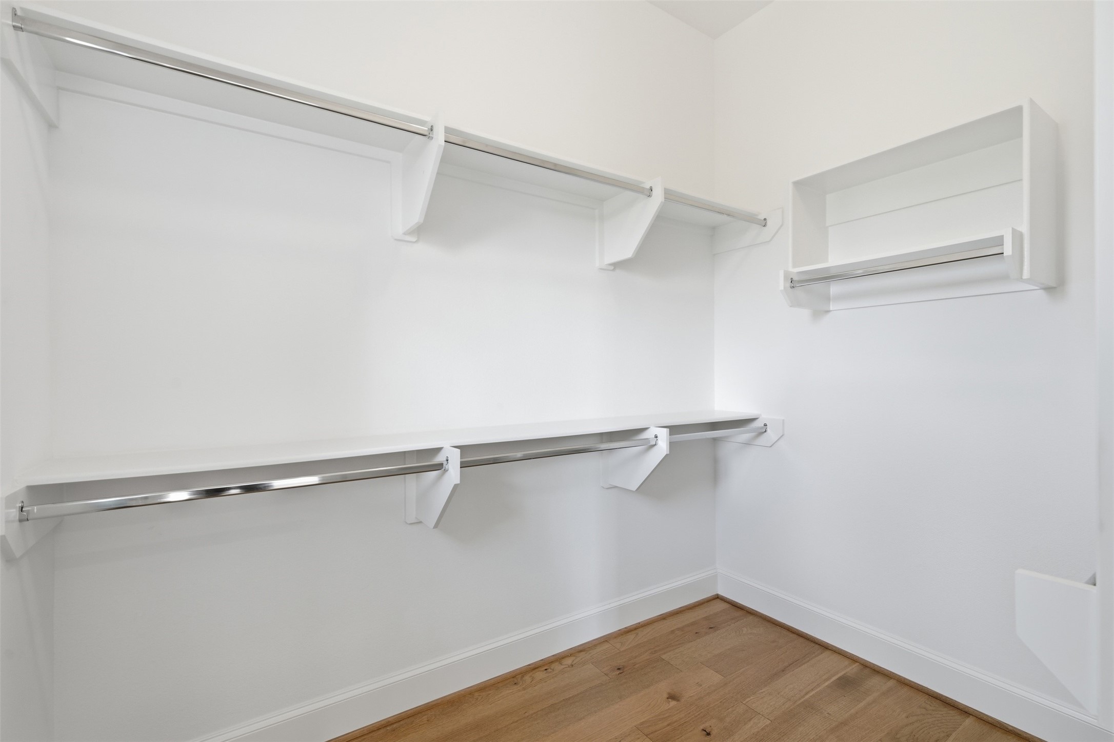 6022 Cottage Grove Lake Drive Property Photo 27