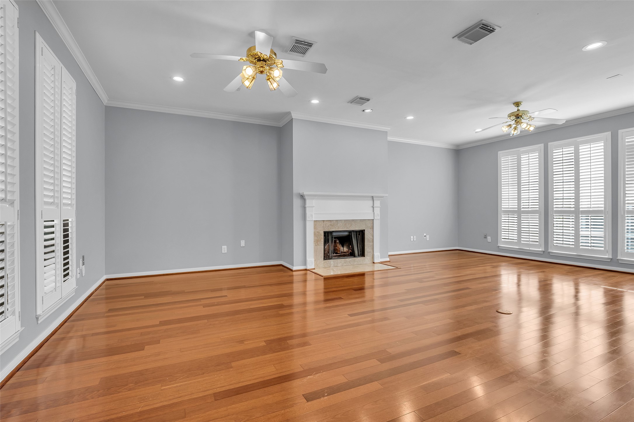 1417 W Webster Street Property Photo 8